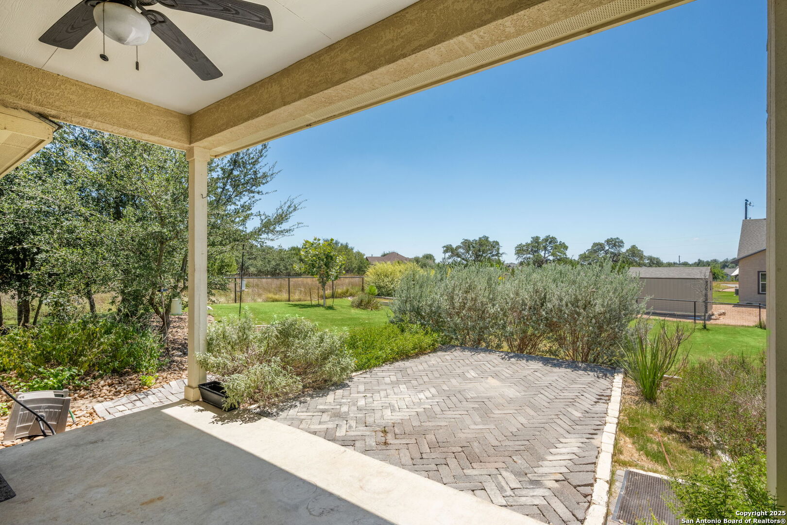 main property photo 27