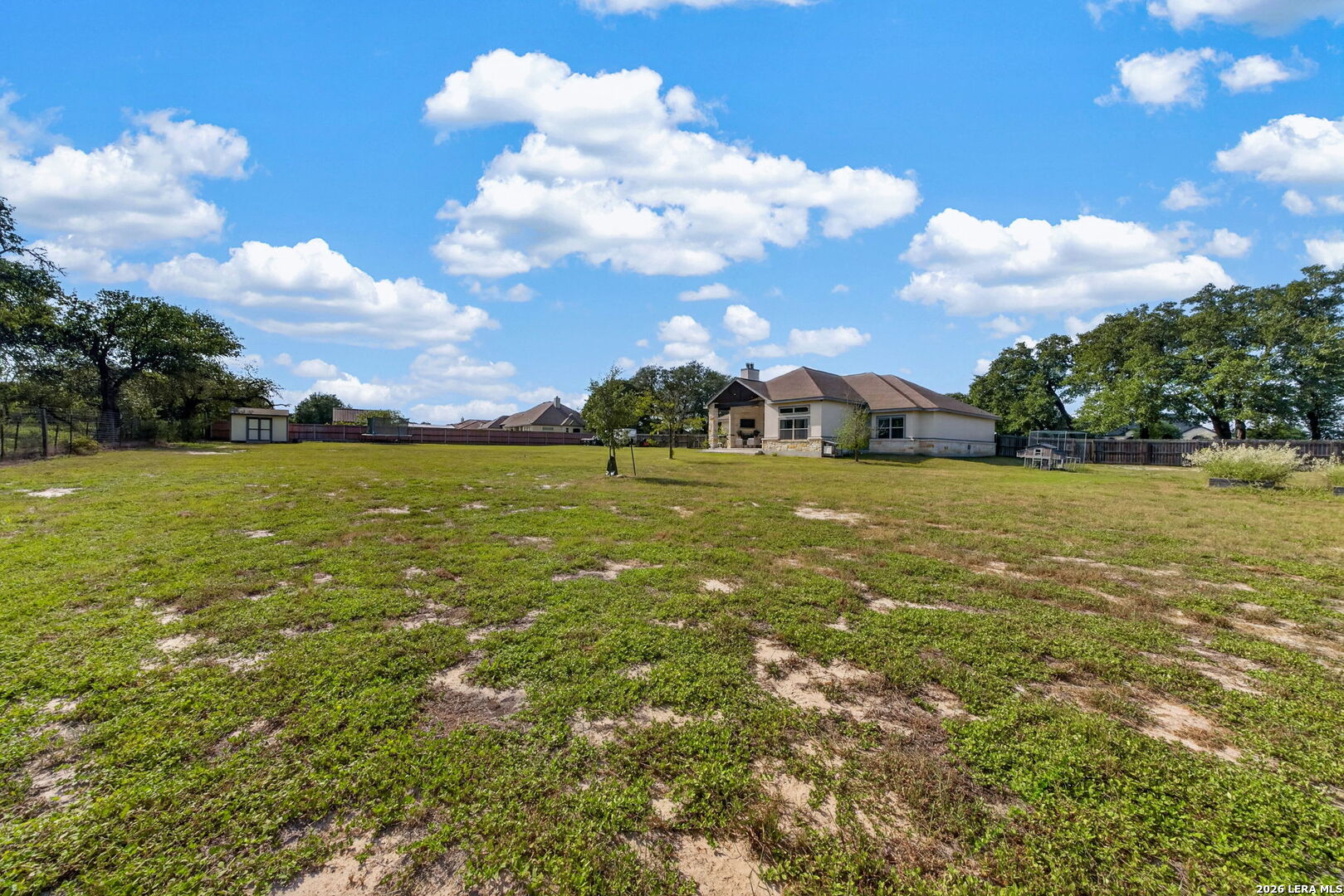 main property photo 31