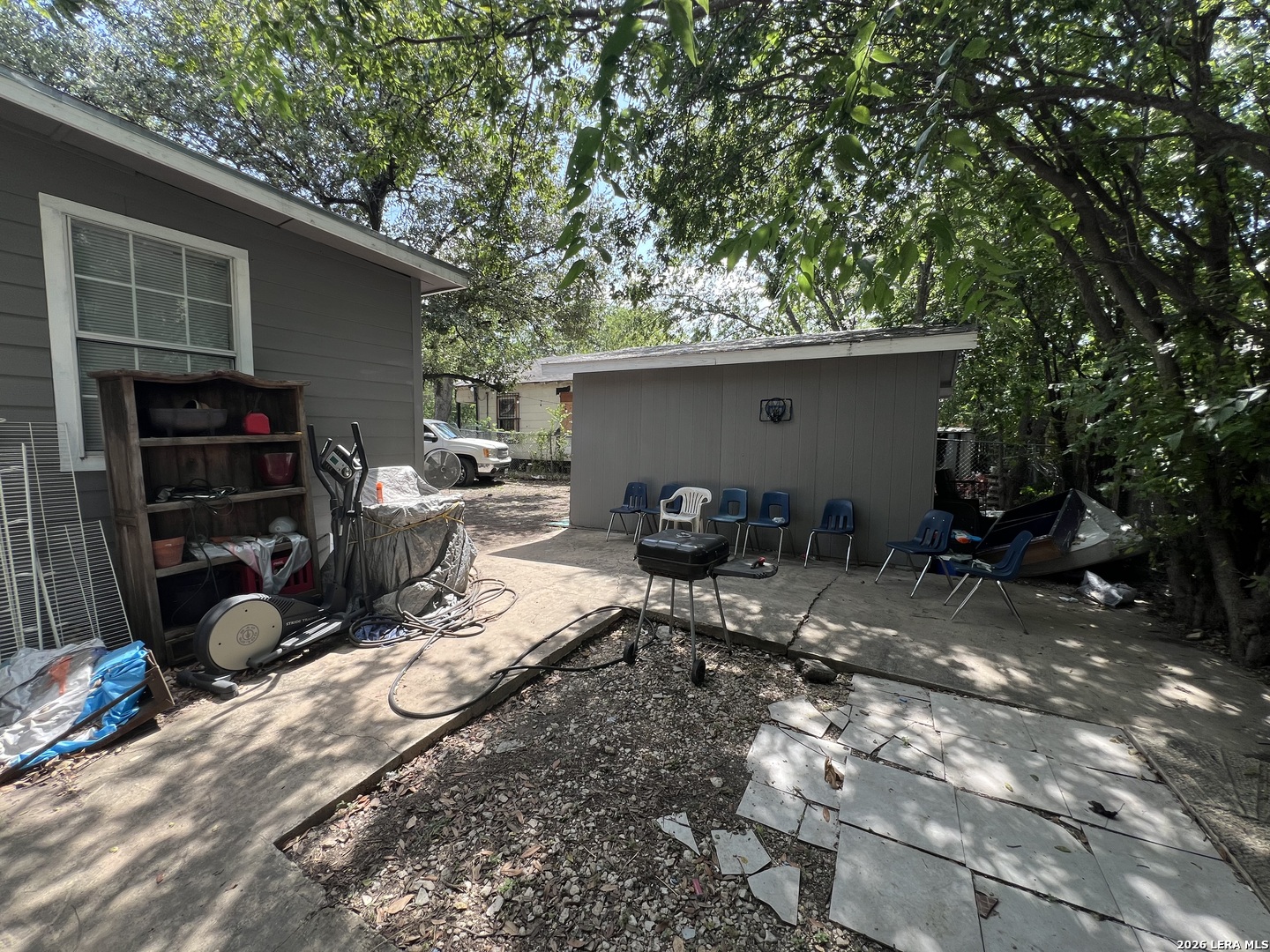 main property photo 15