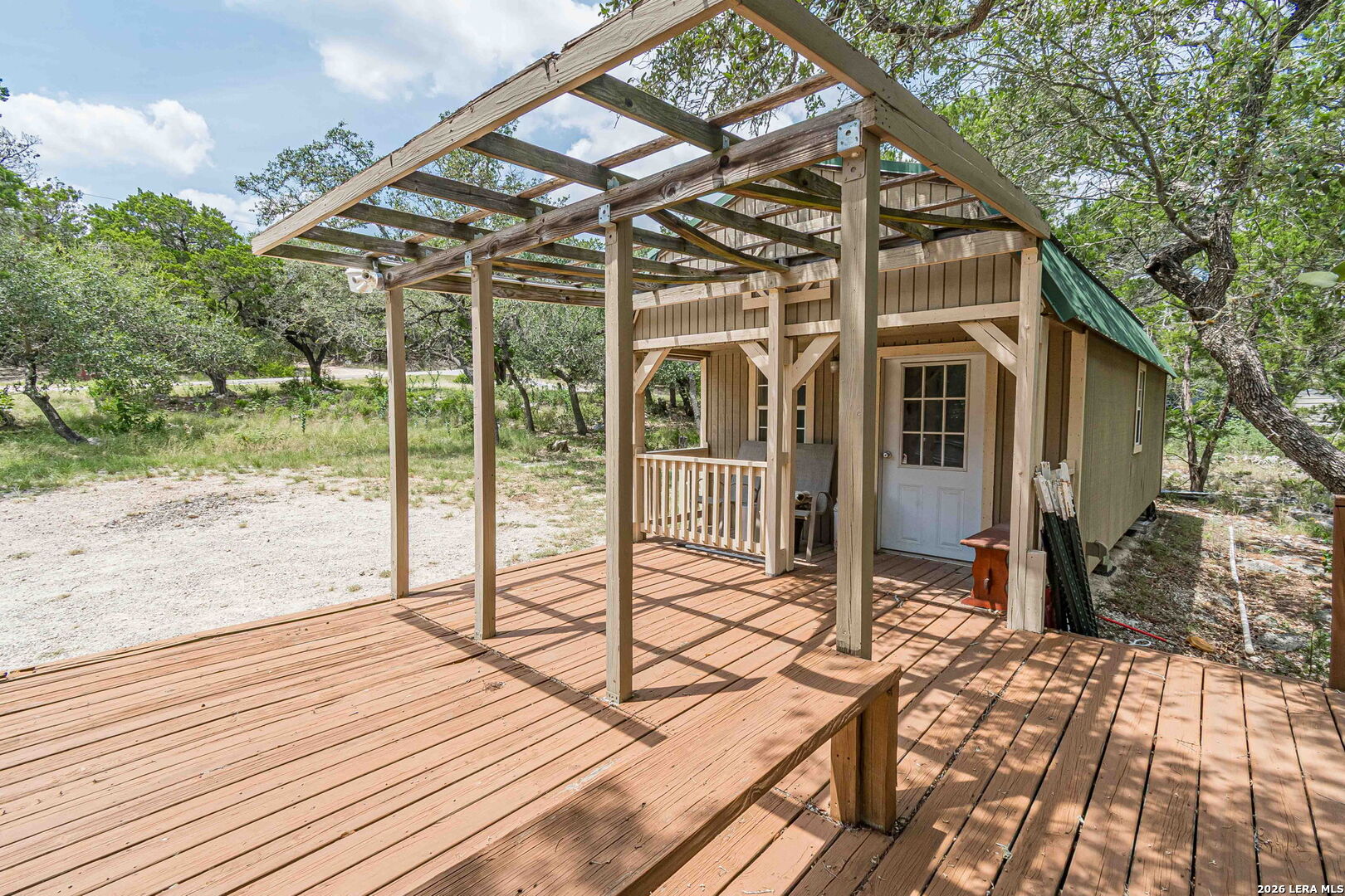 main property photo 42
