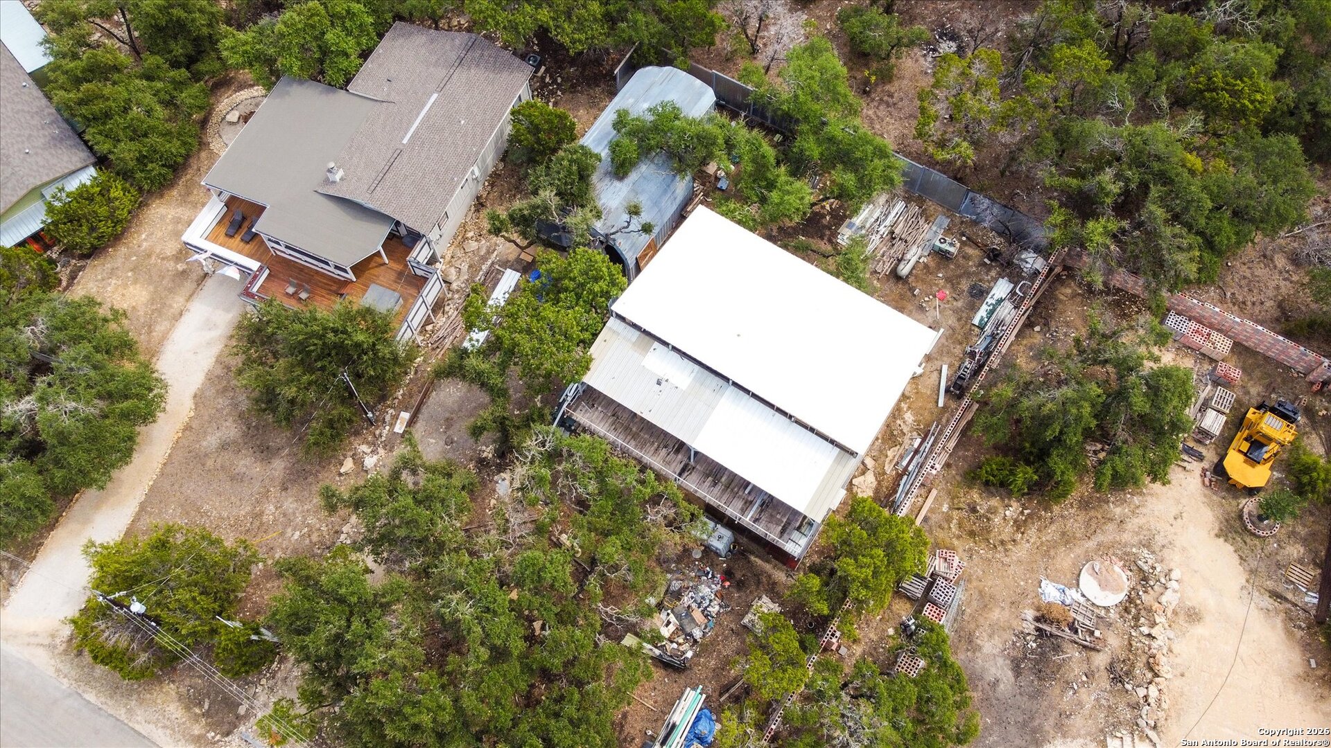 main property photo 22
