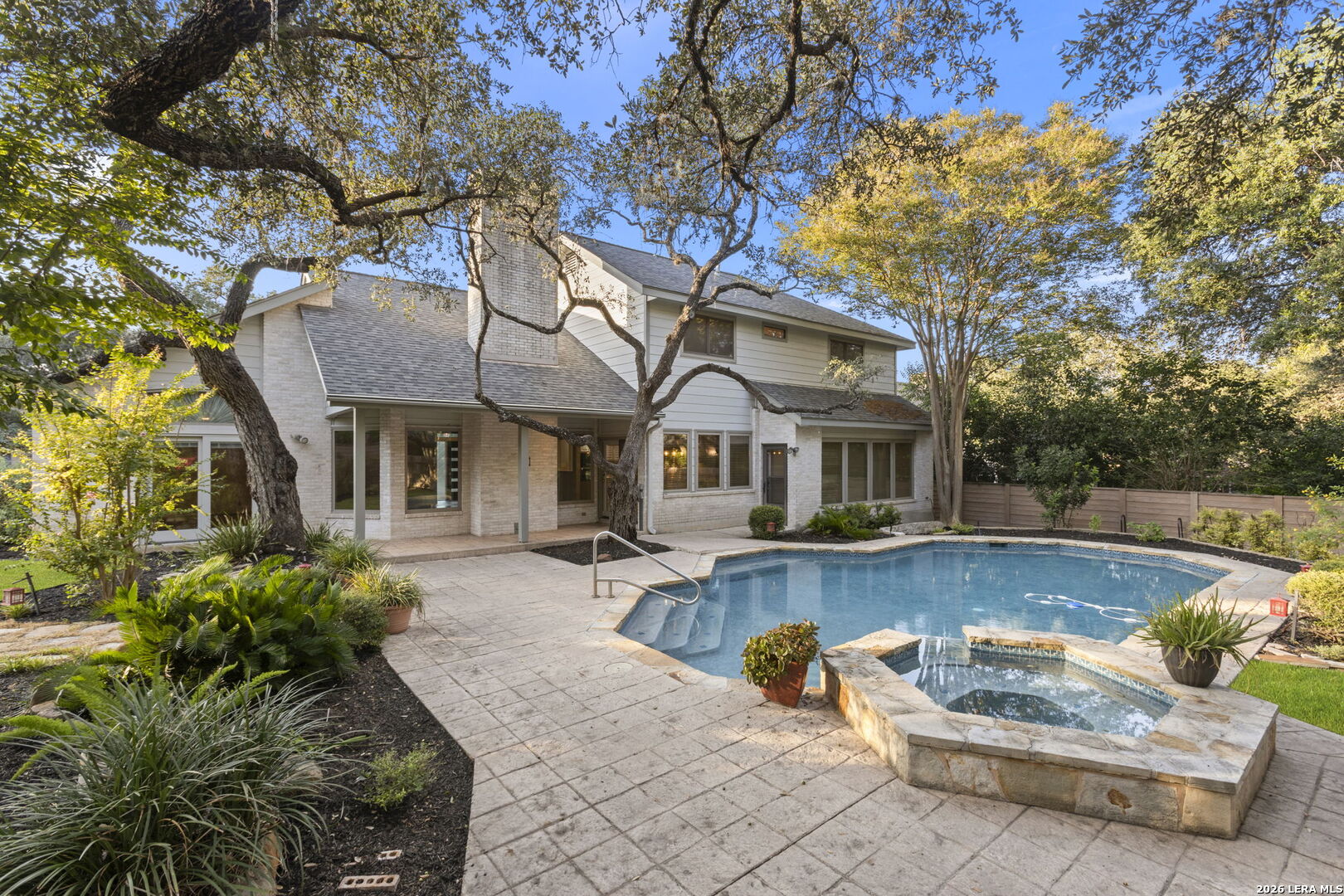 main property photo 38