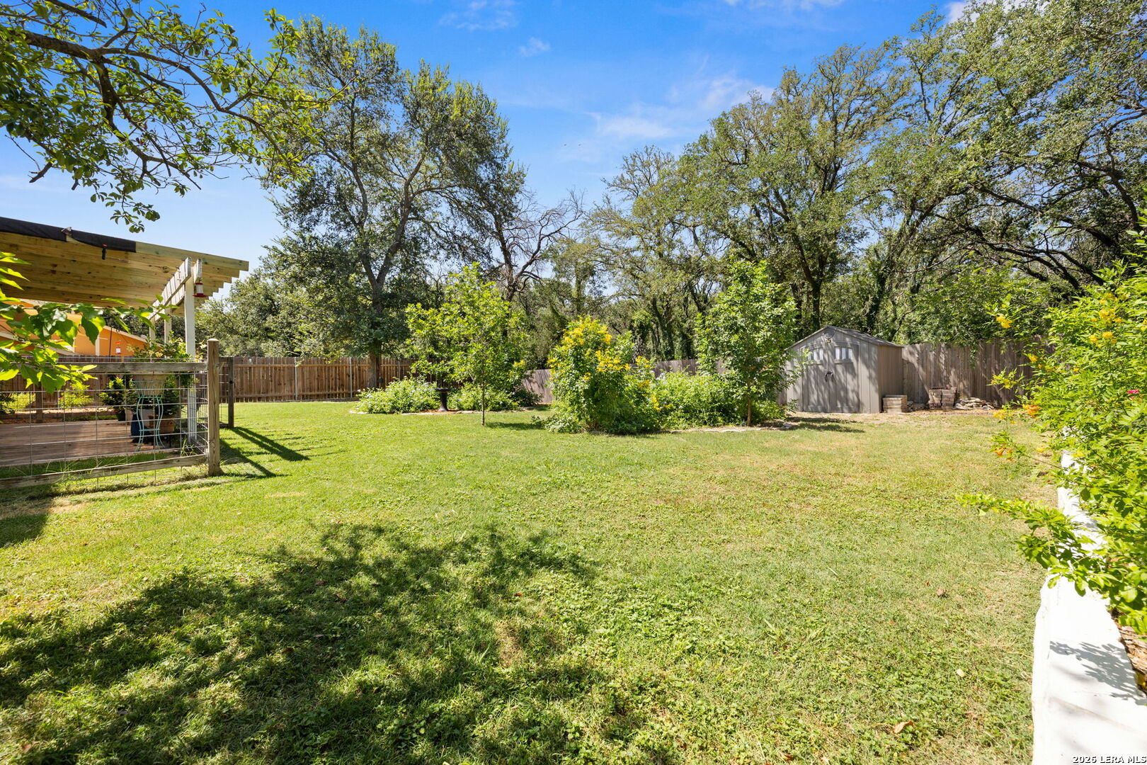 main property photo 35