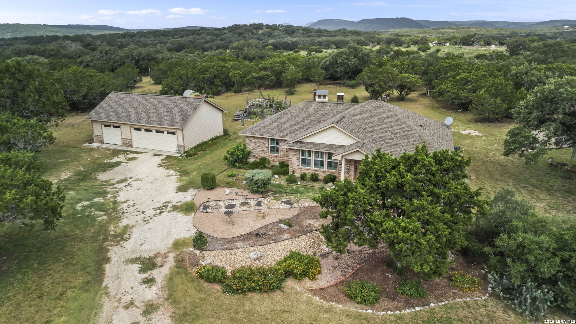 main property photo 54
