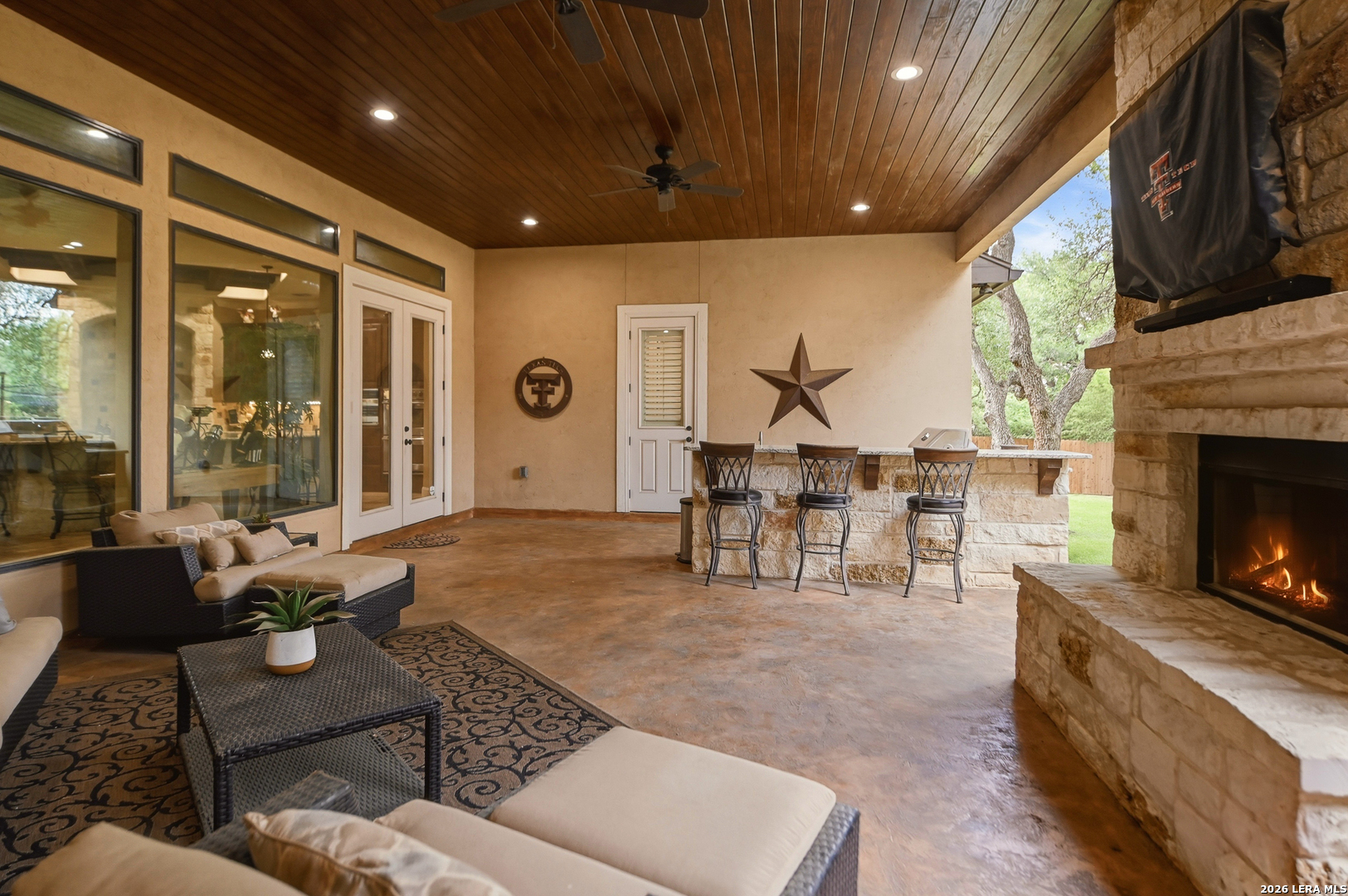 main property photo 81