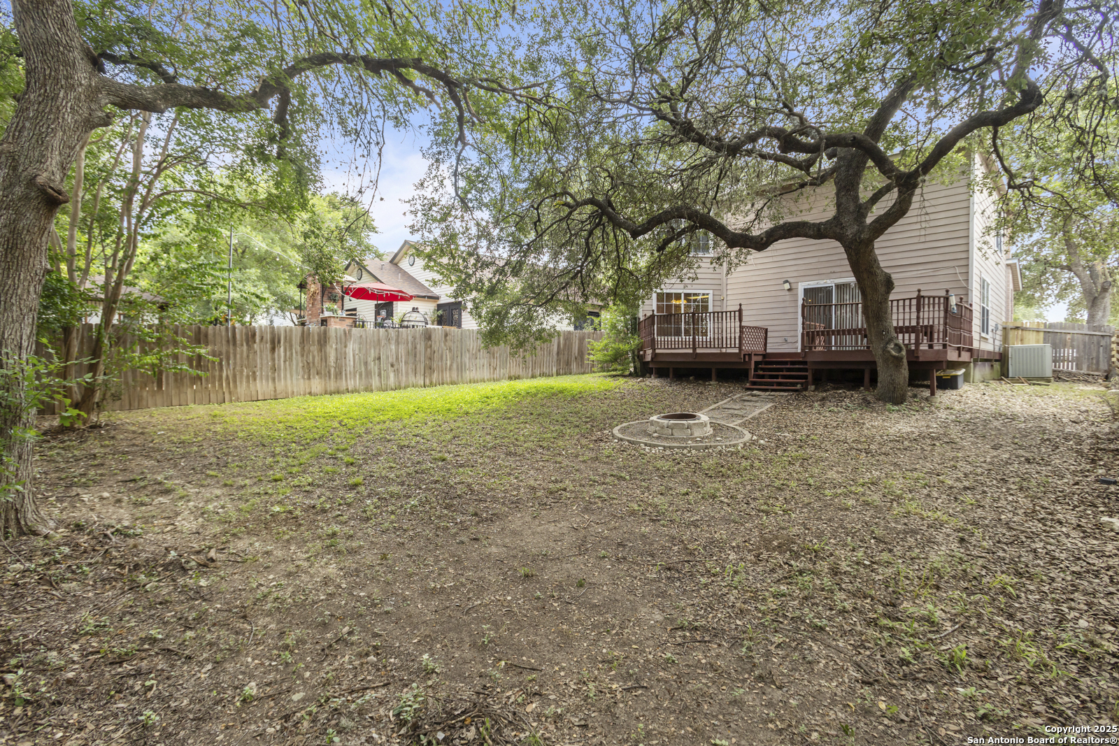 main property photo 37