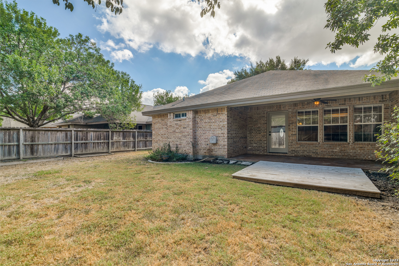 main property photo 21