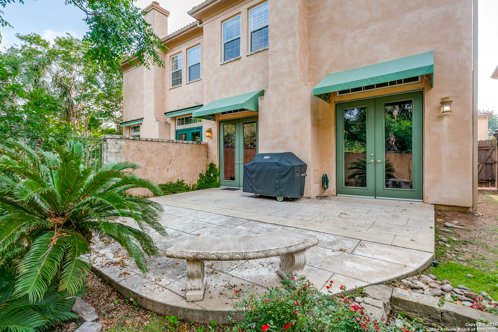 main property photo 23