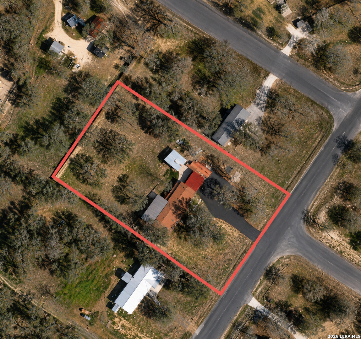main property photo 35