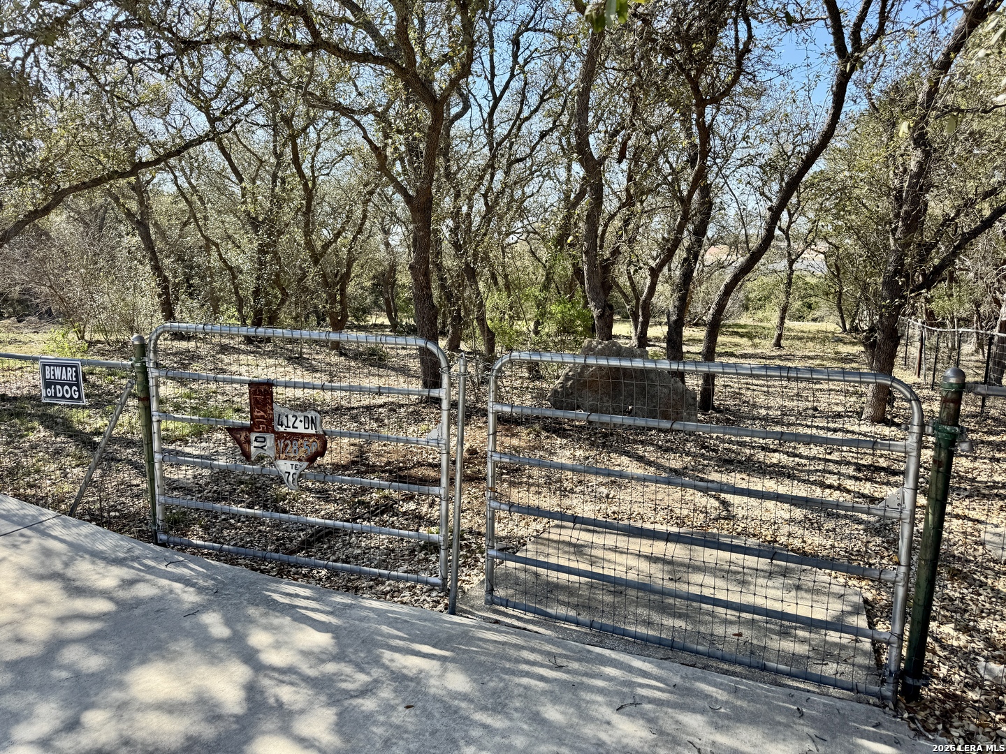 main property photo 38
