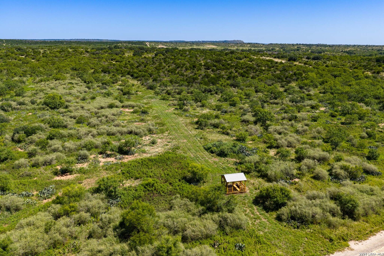 main property photo 31