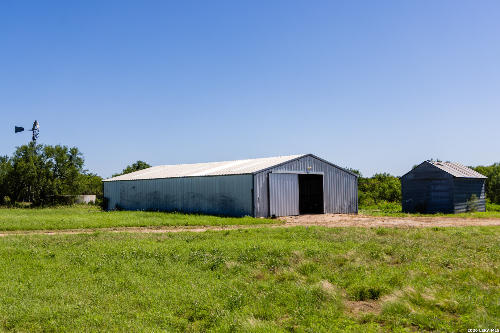 main property photo 47