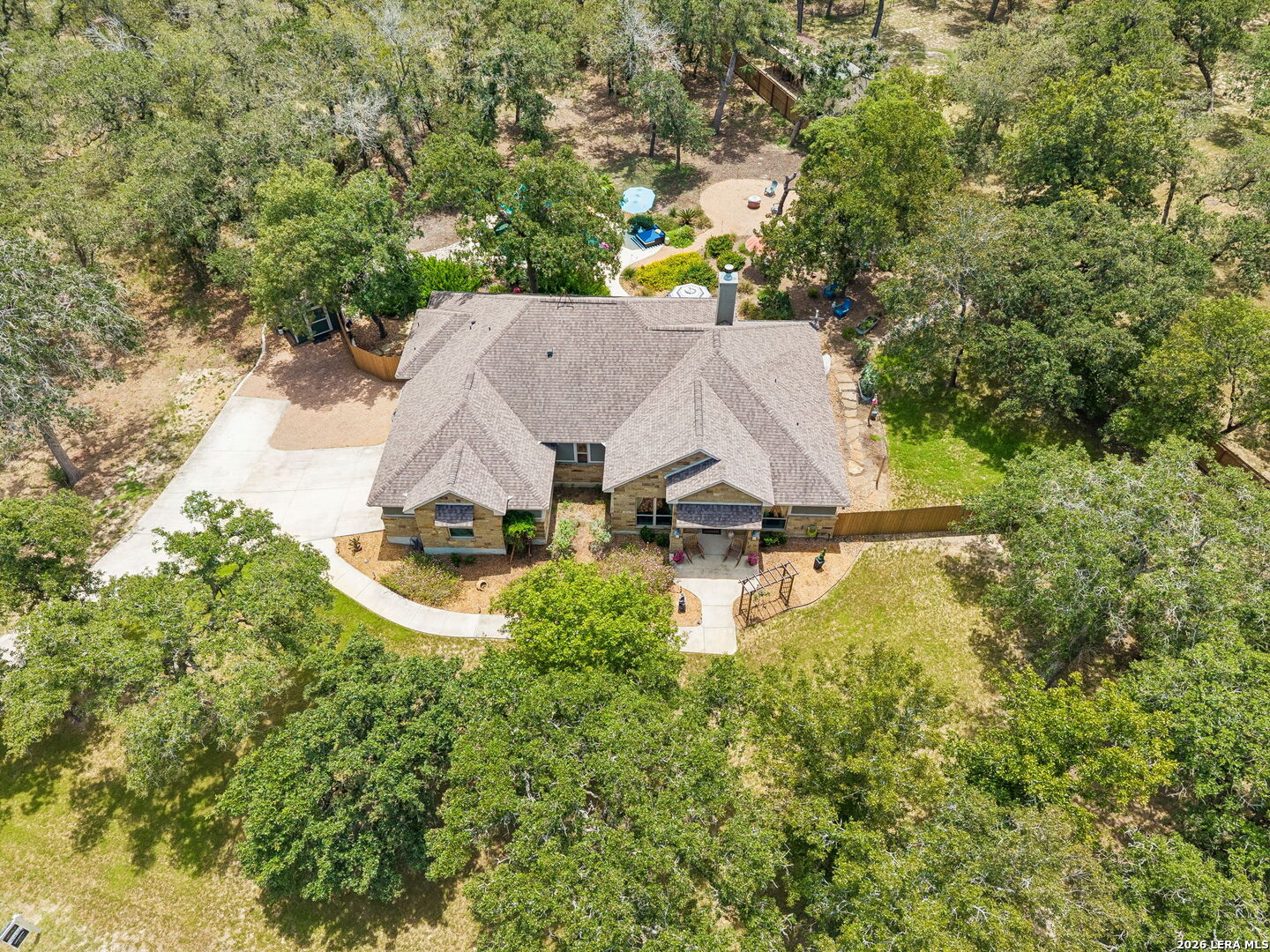 main property photo 45