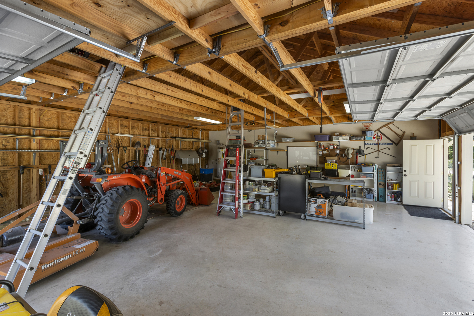 main property photo 44