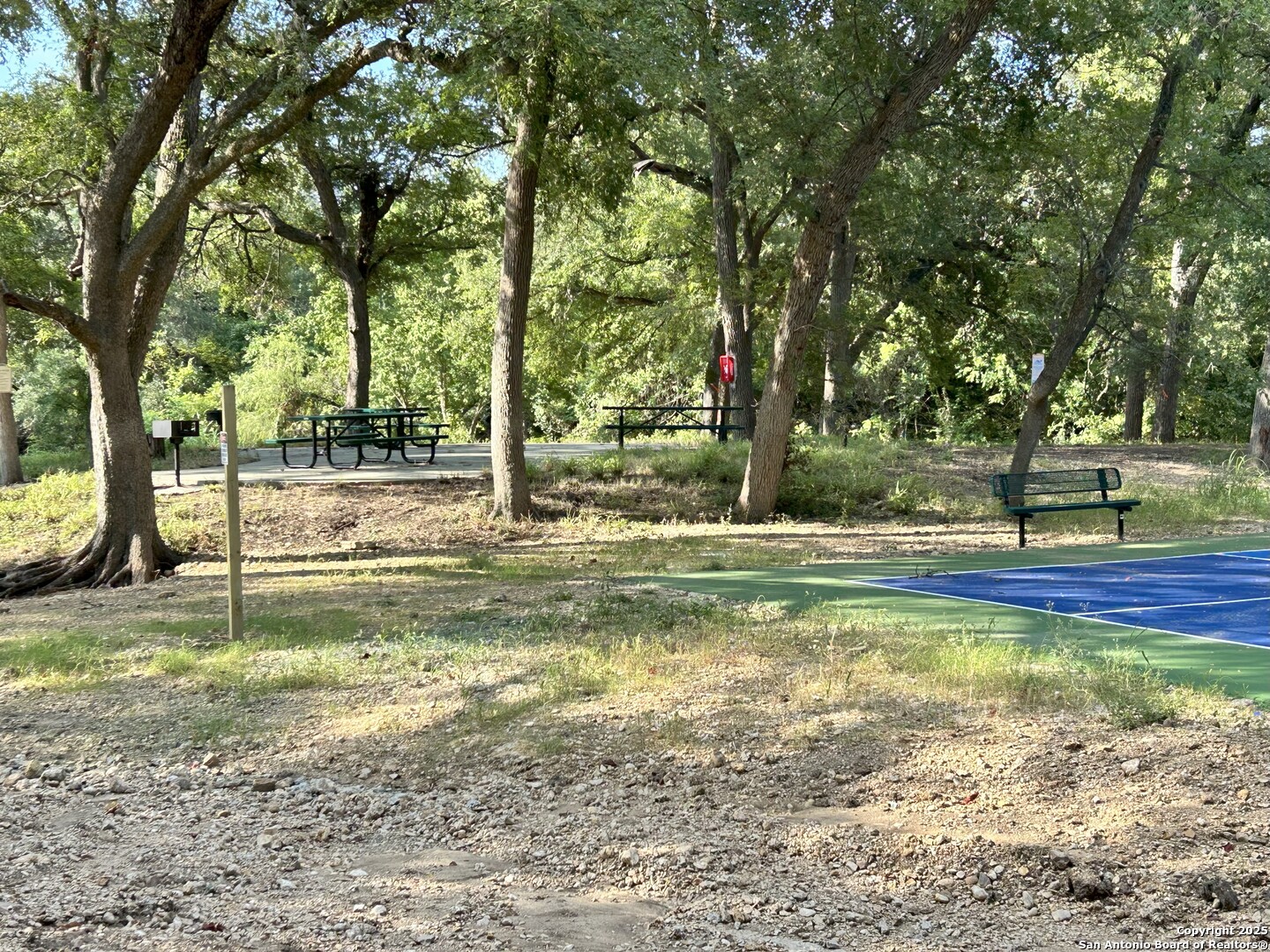 main property photo 12