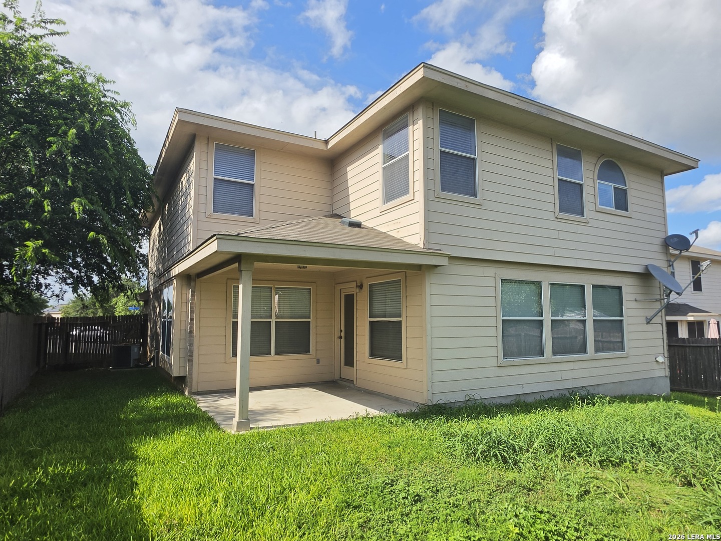 main property photo 15