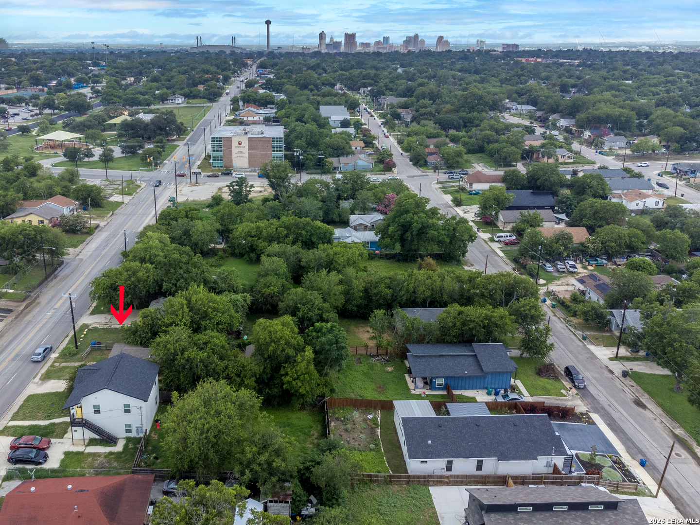 main property photo 2