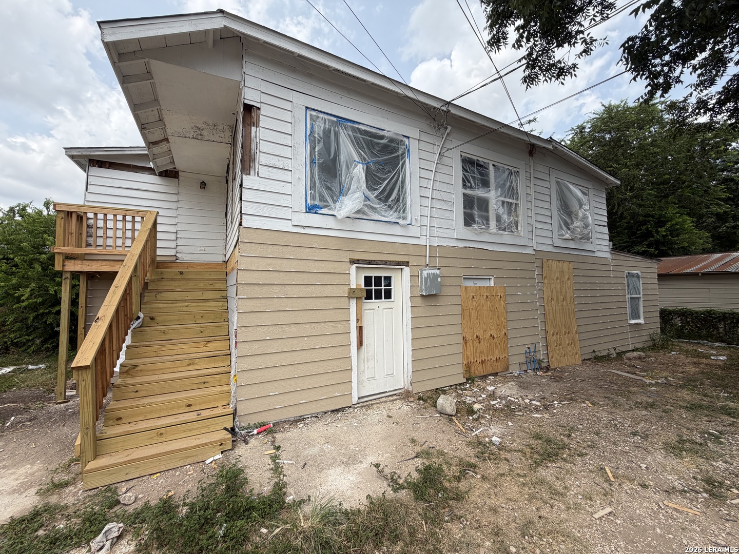main property photo 35