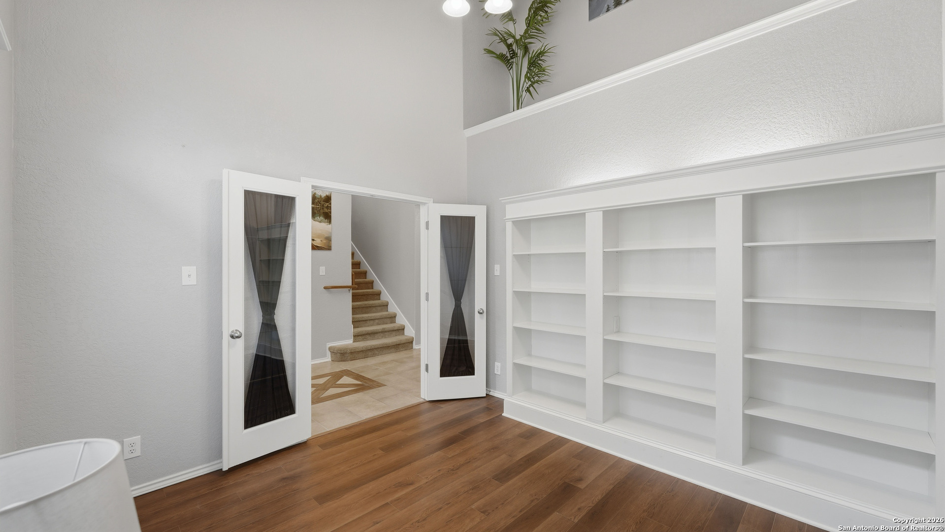 main property photo 6