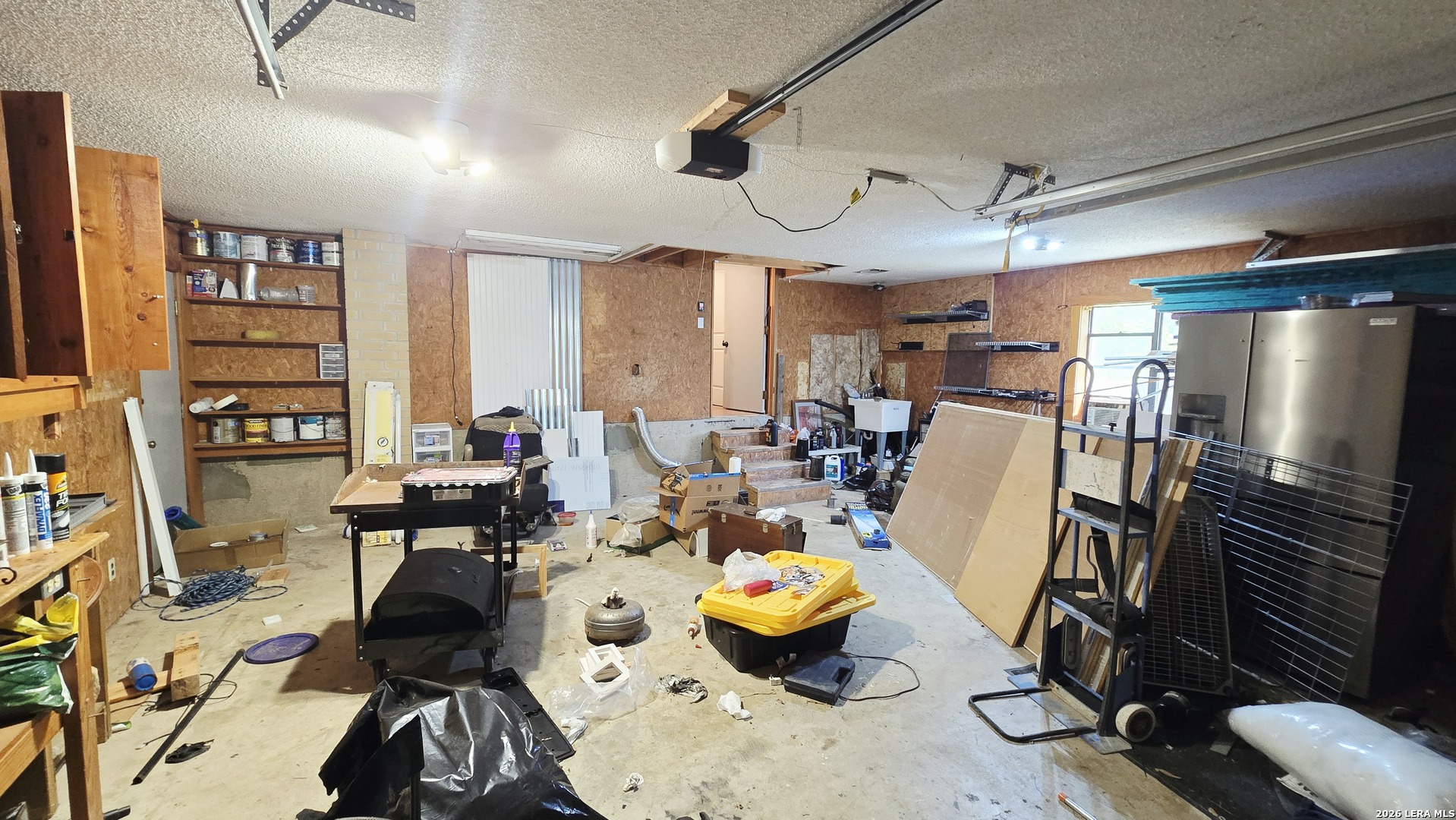 main property photo 12