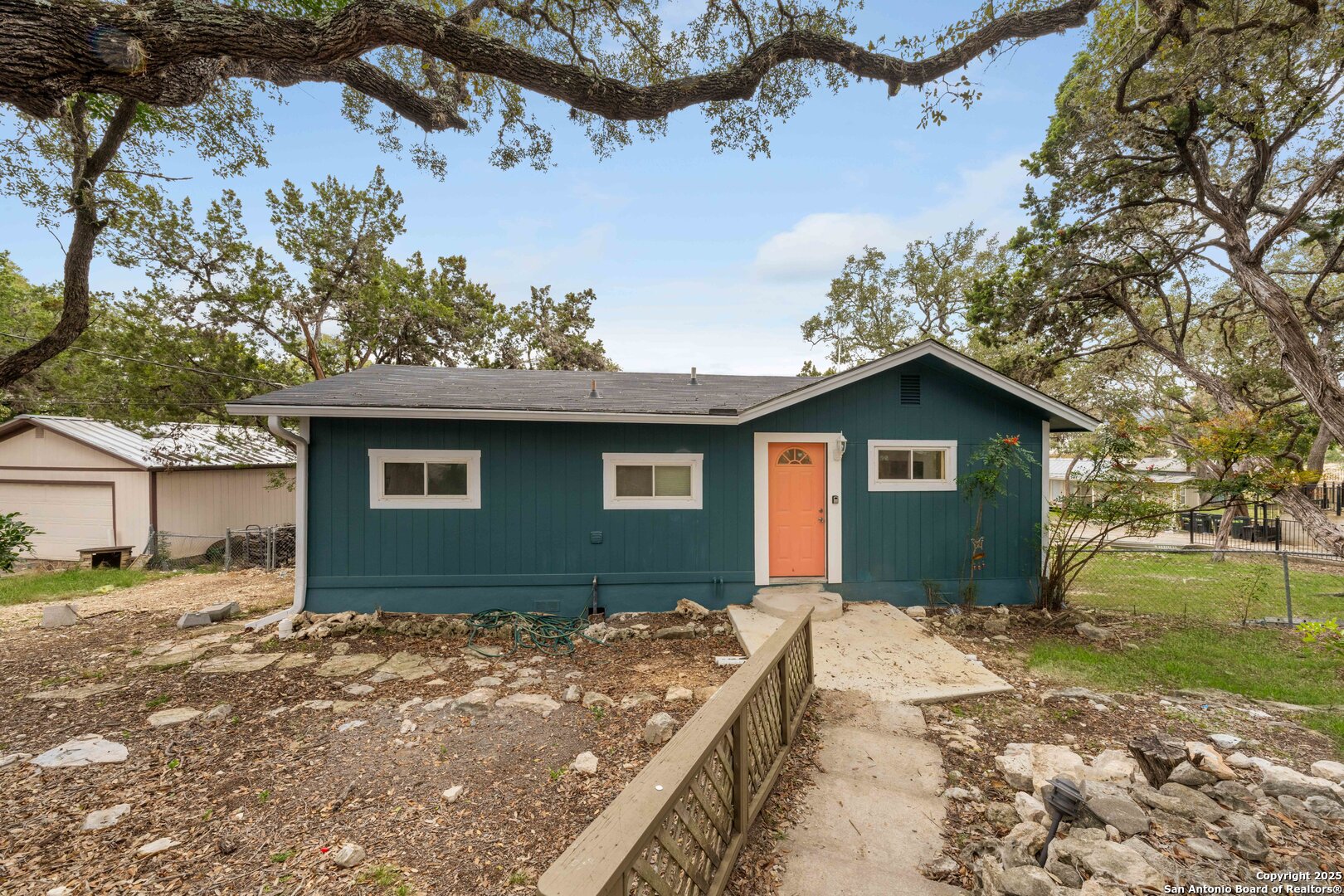main property photo 1