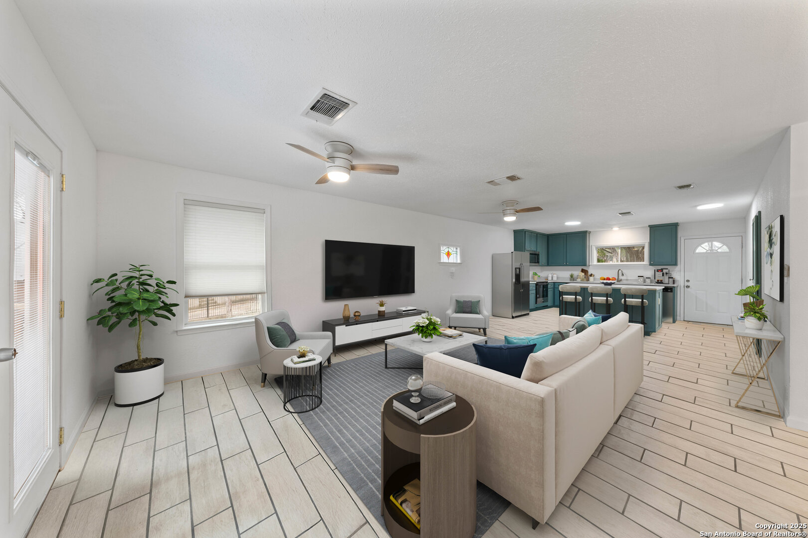 main property photo 19