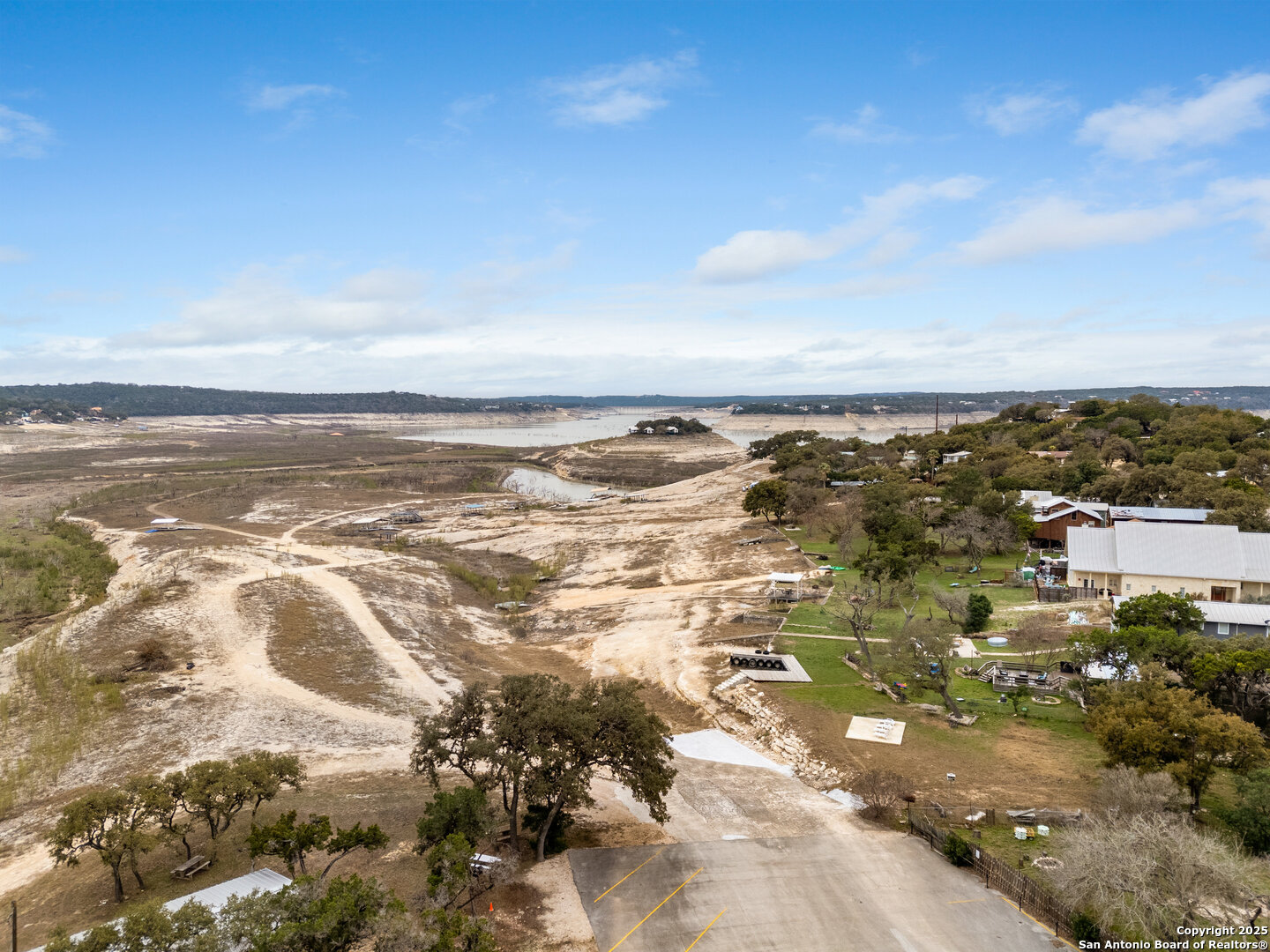 main property photo 48