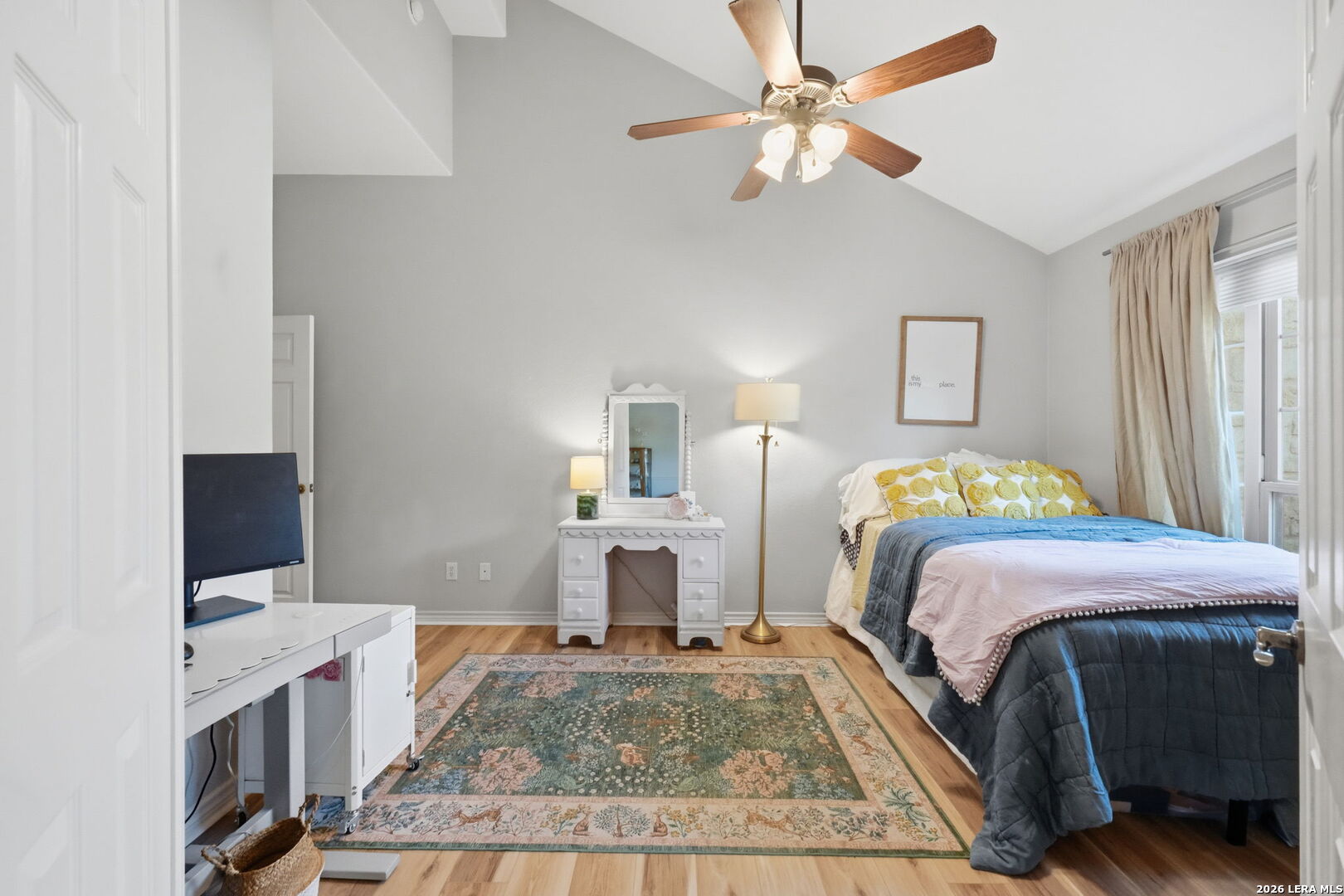 main property photo 30