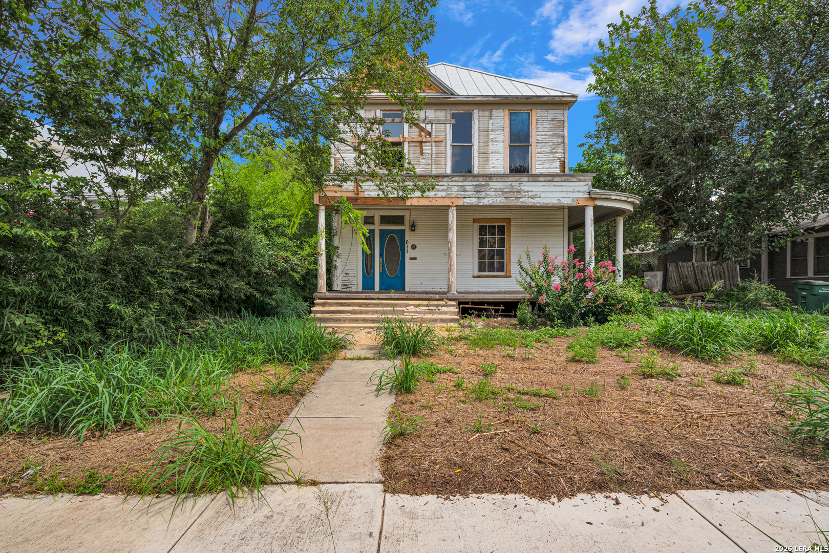 main property photo 1