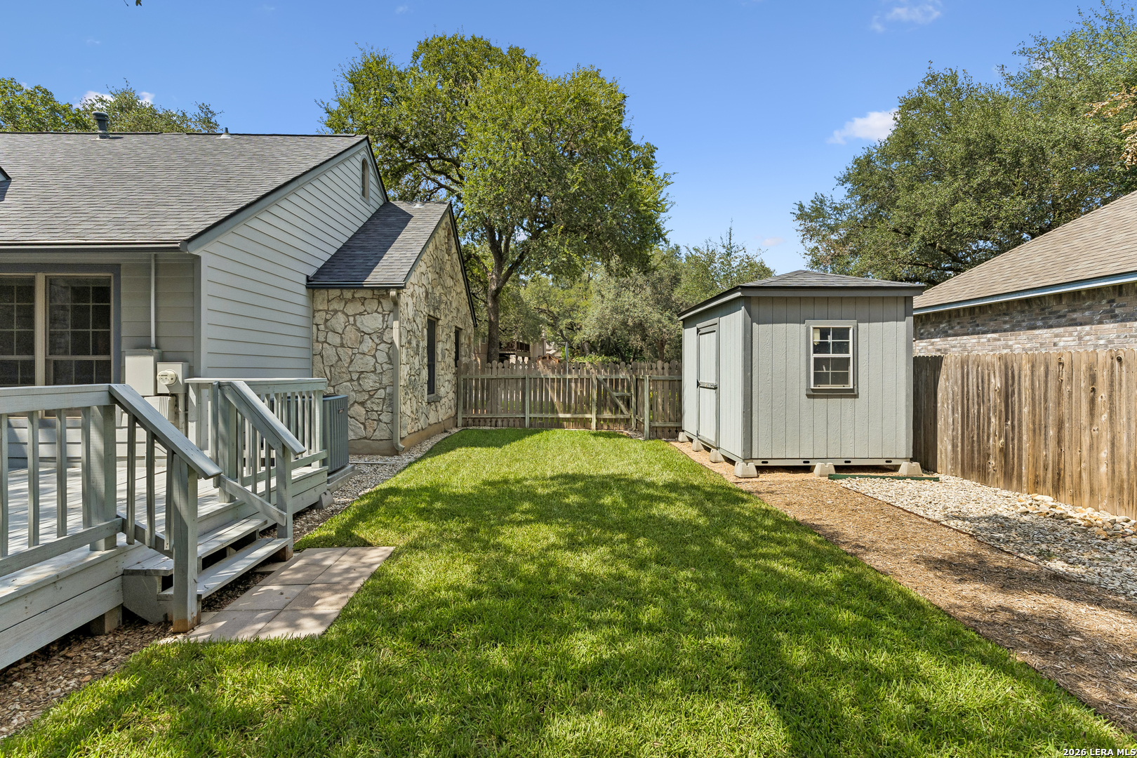 main property photo 27