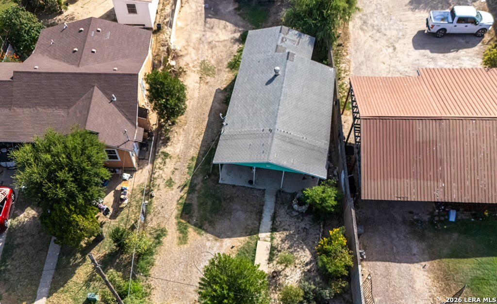 main property photo 20