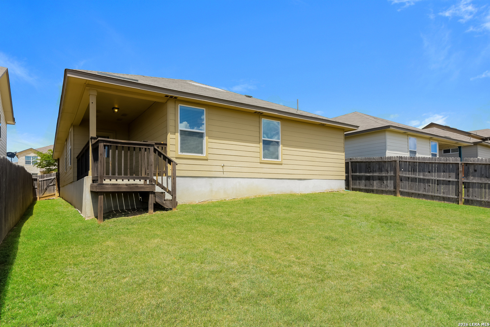 main property photo 13