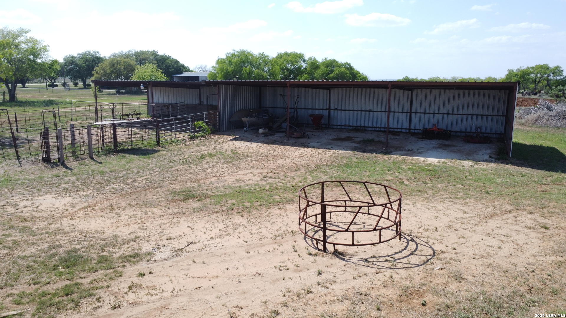 main property photo 29
