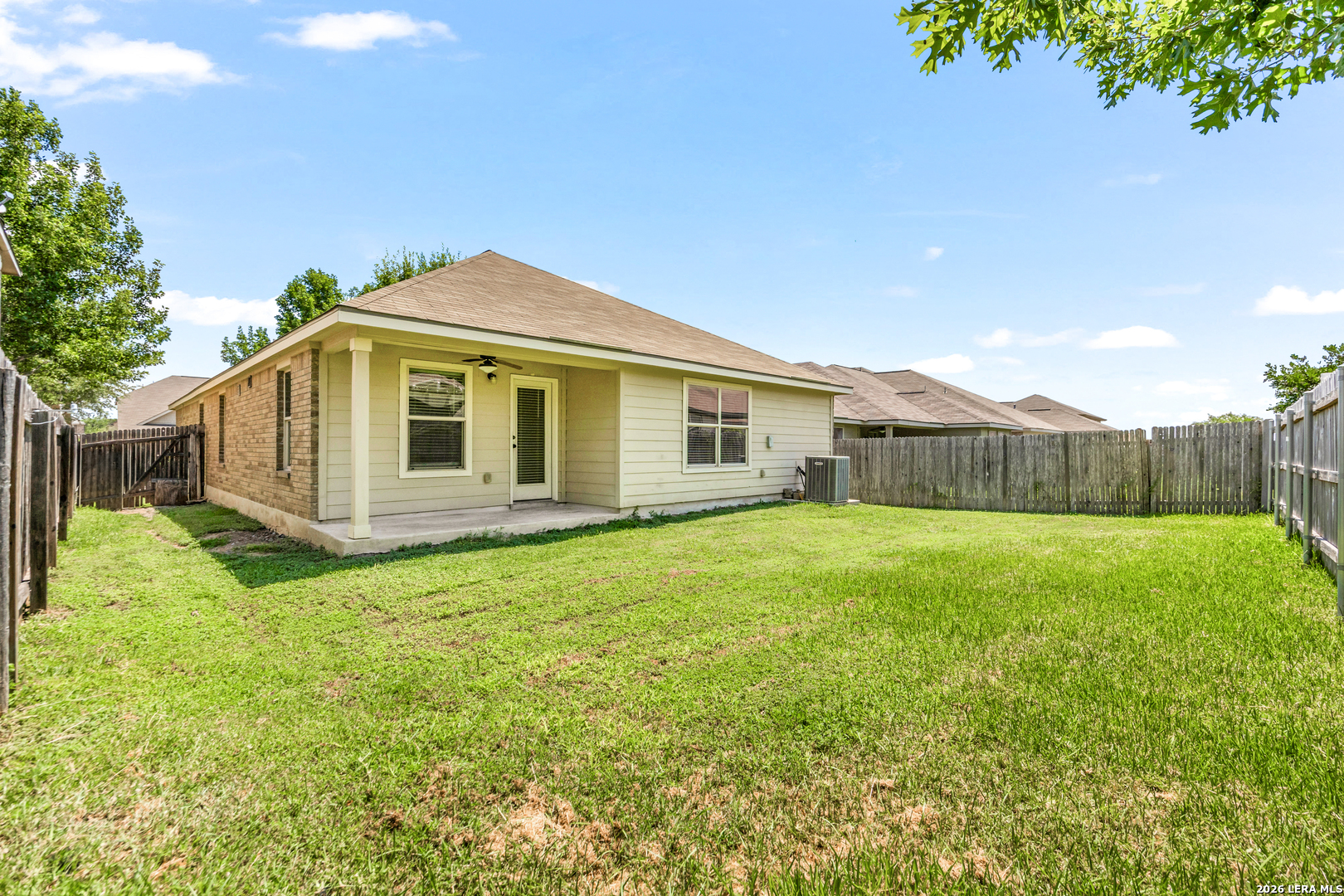 main property photo 24