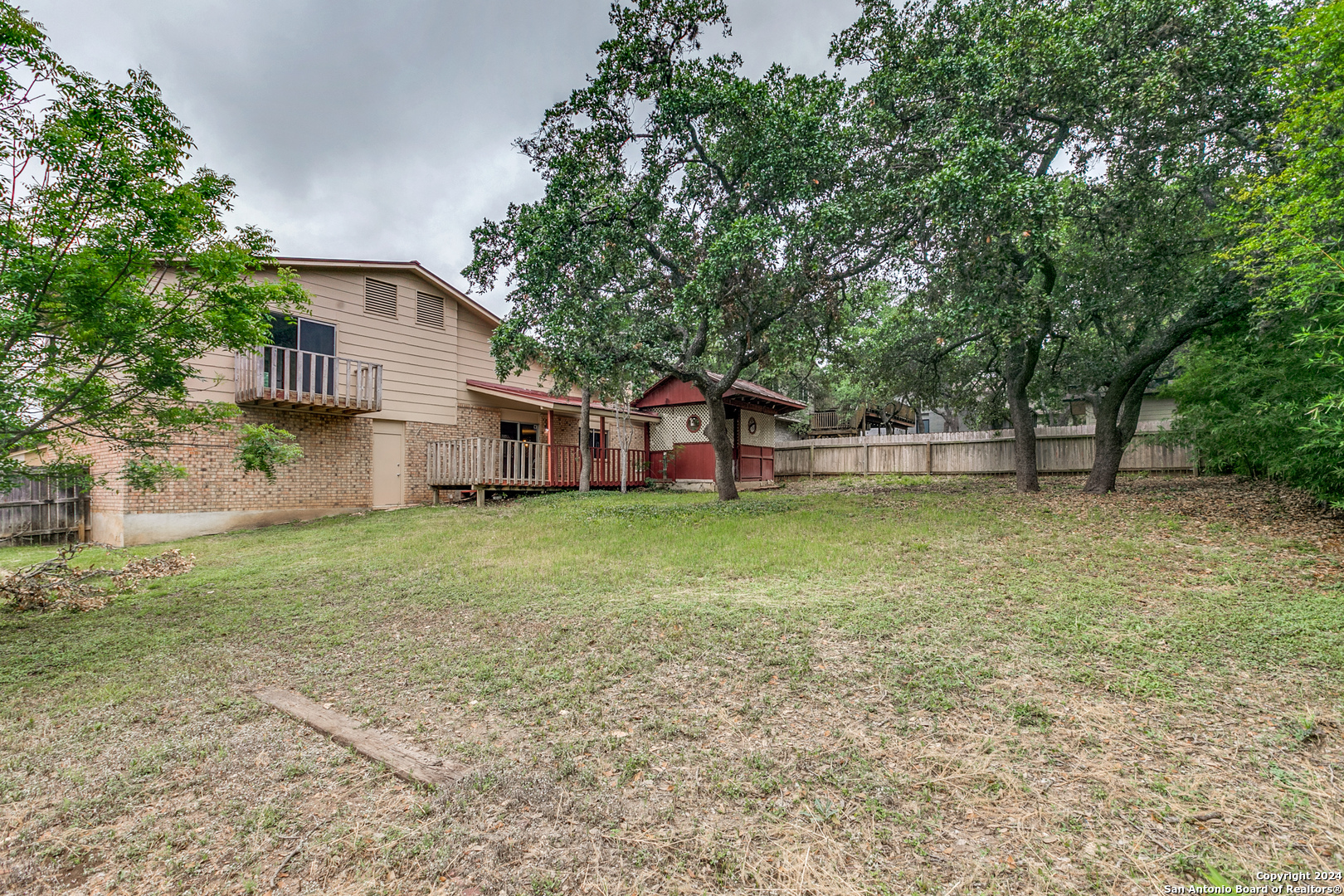main property photo 15