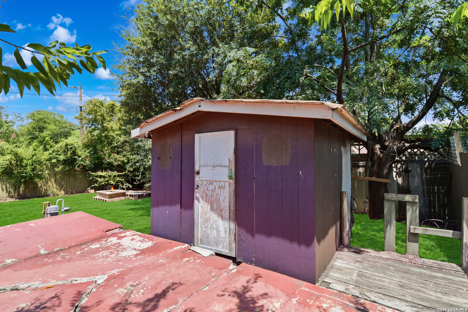 main property photo 22