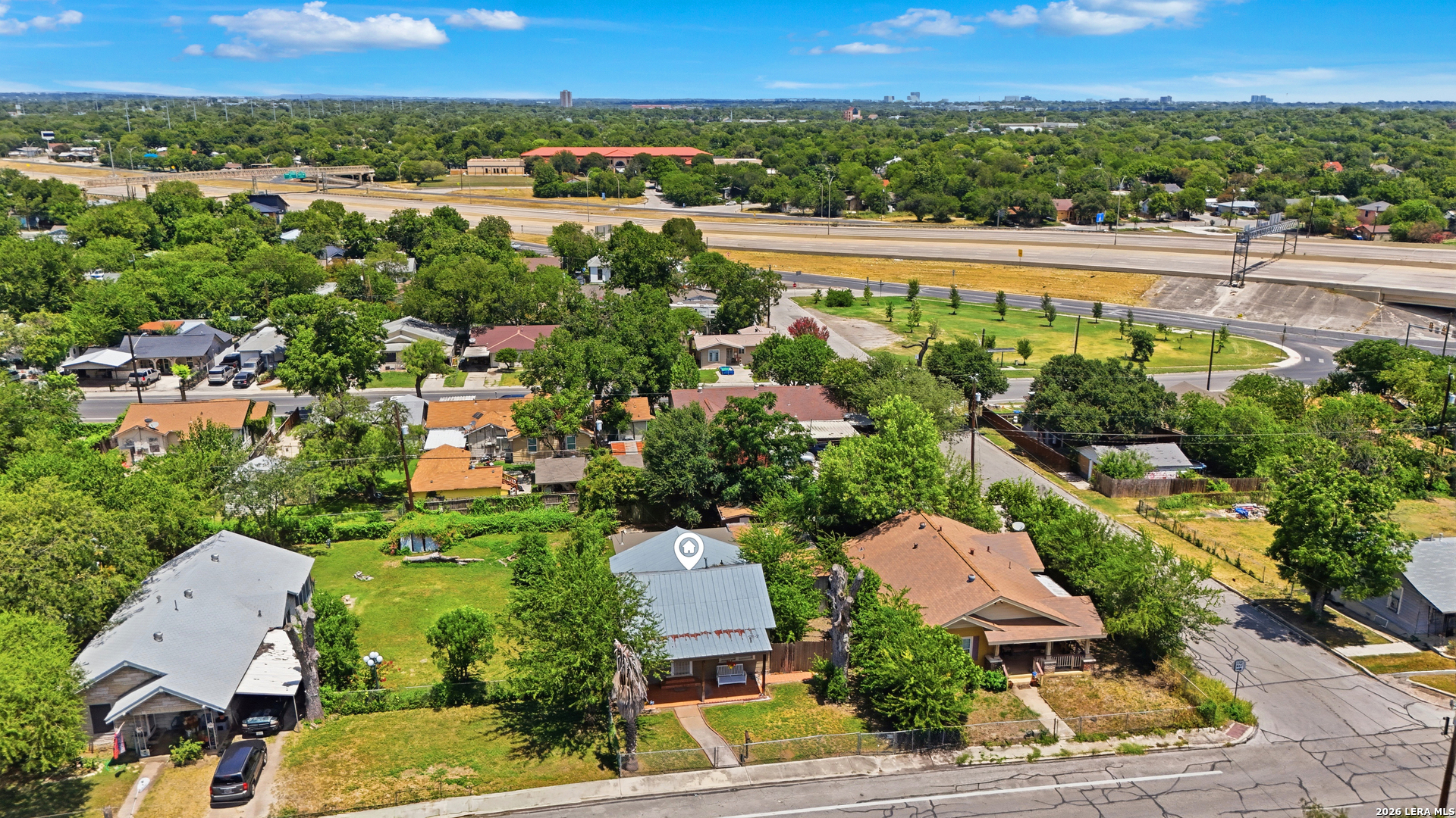 main property photo 27