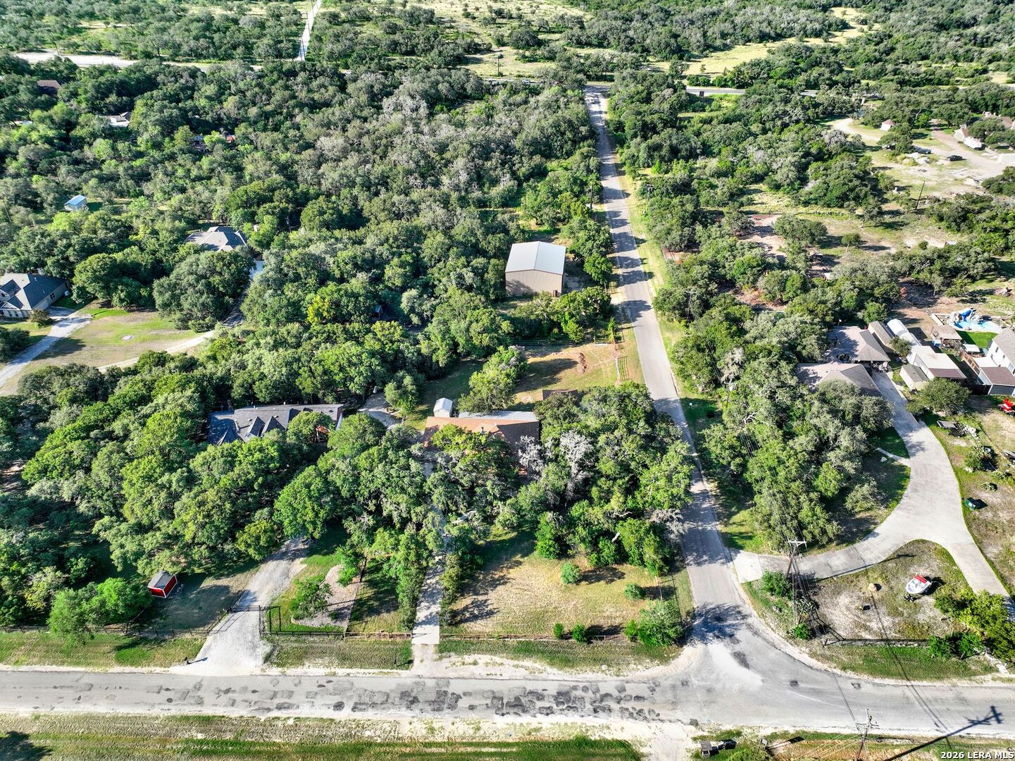 main property photo 34