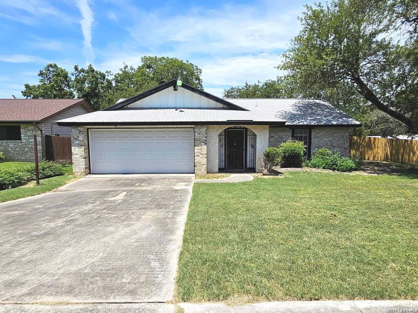 main property photo 0