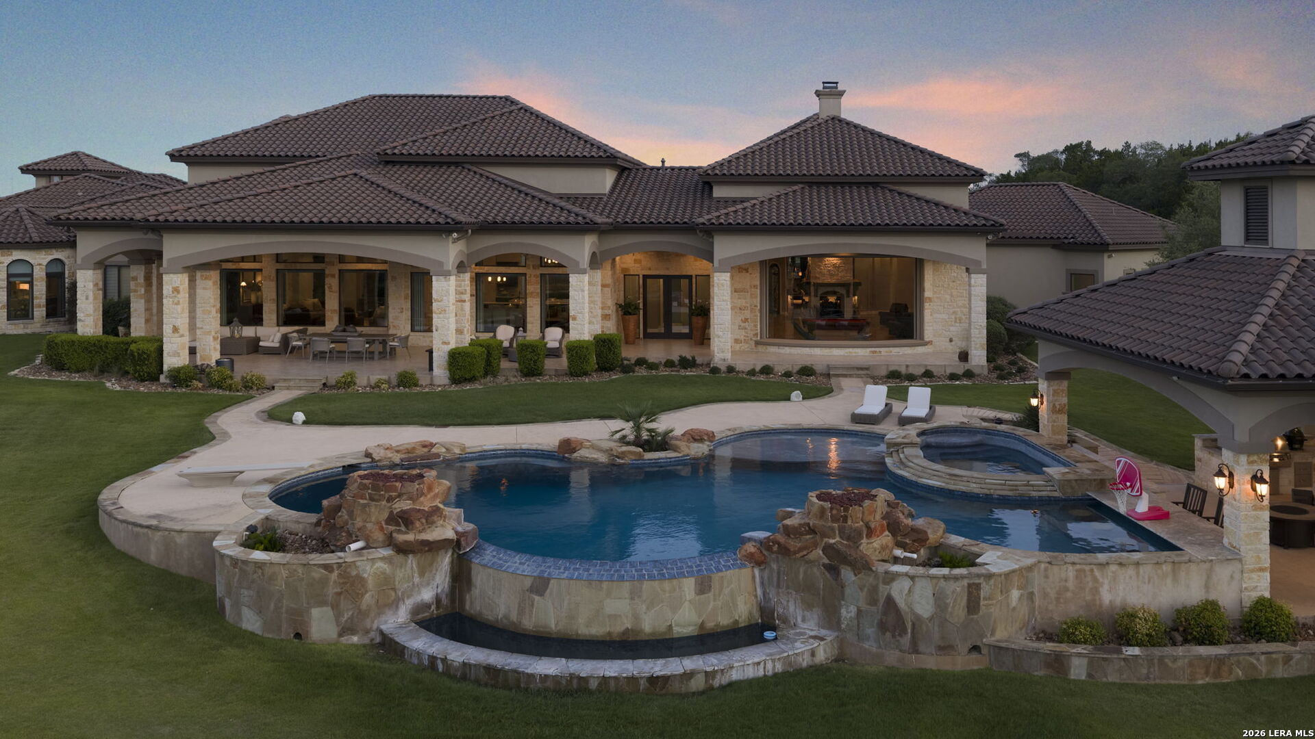 main property photo 51