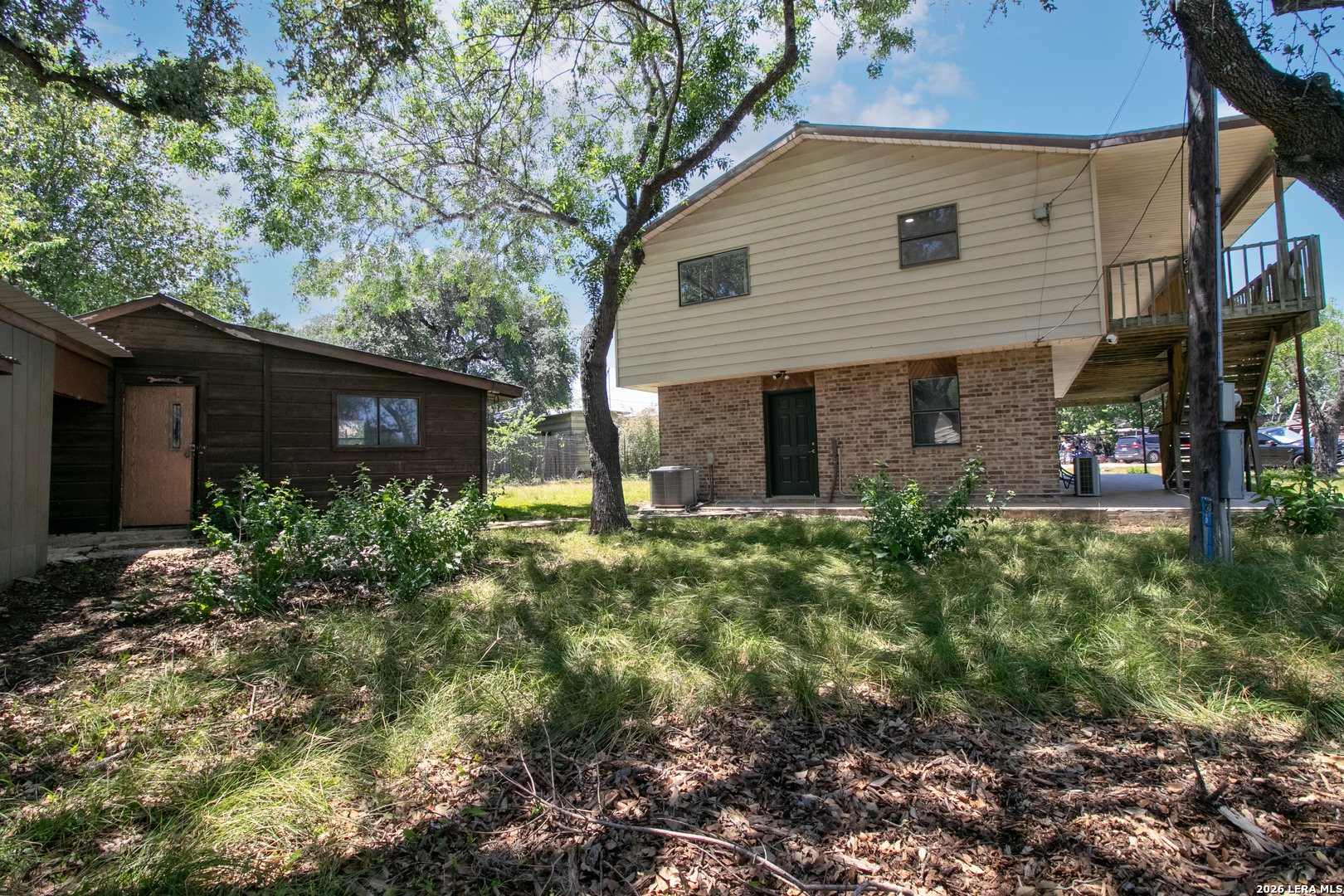 main property photo 24