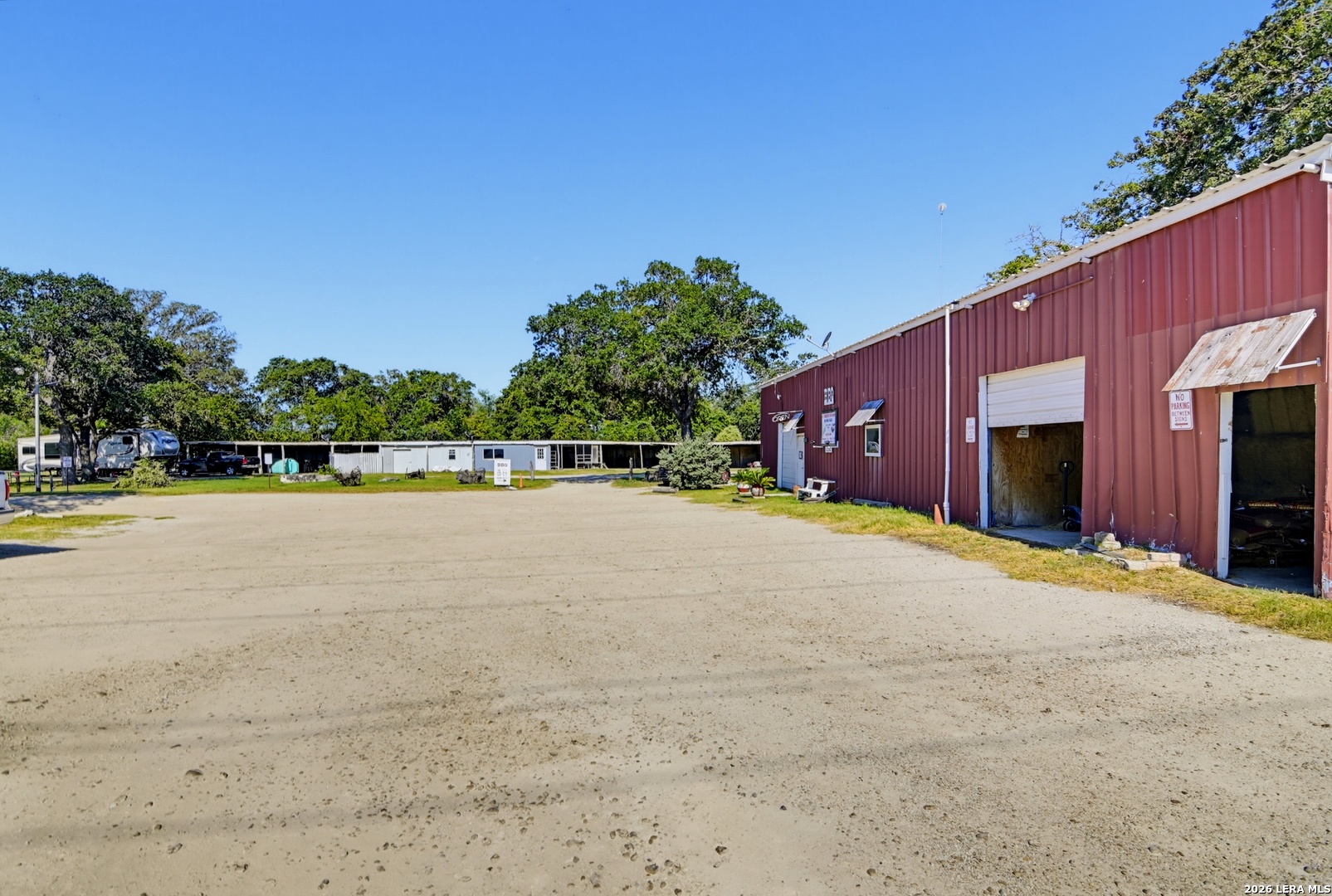 main property photo 21