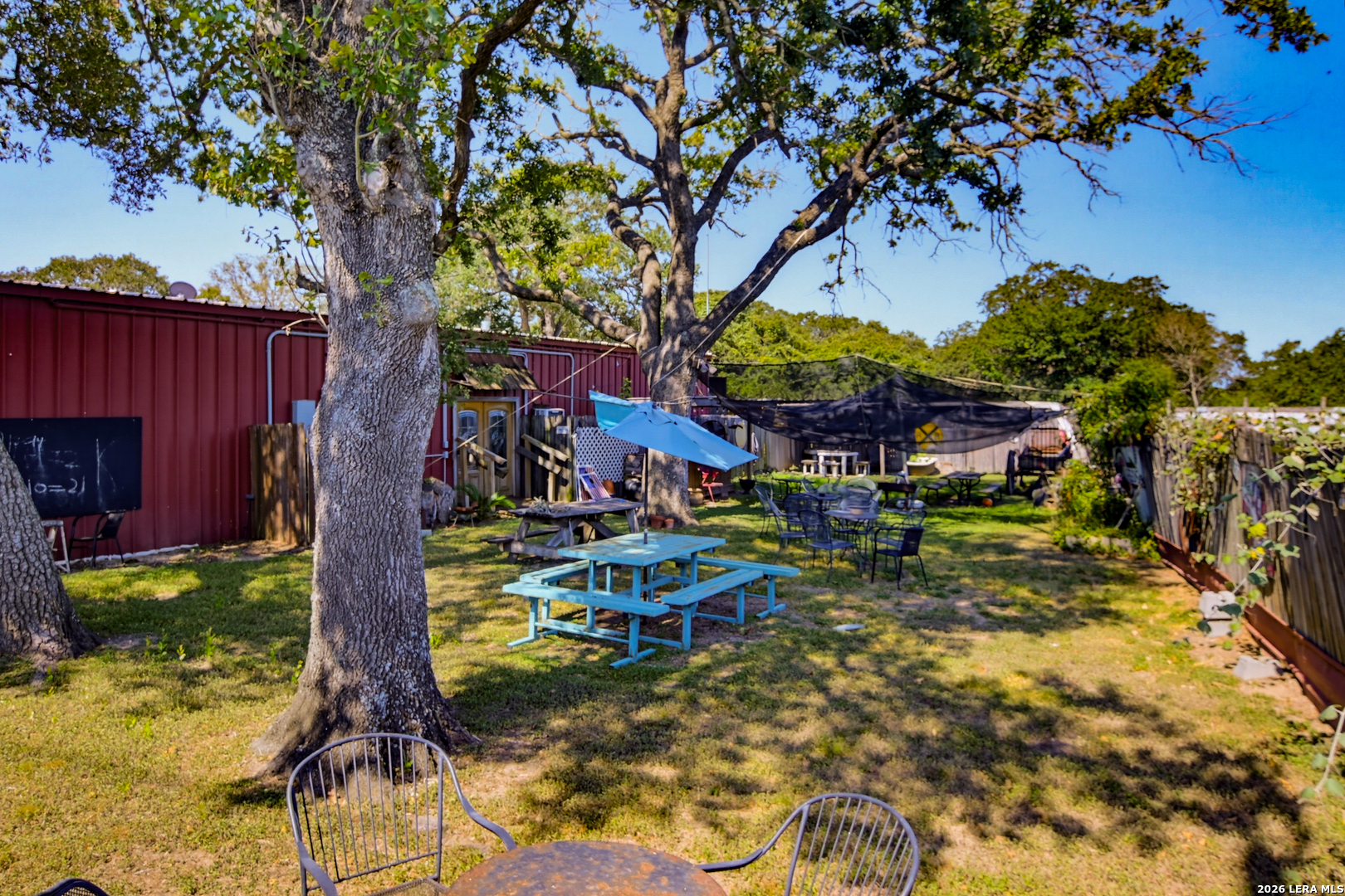 main property photo 45