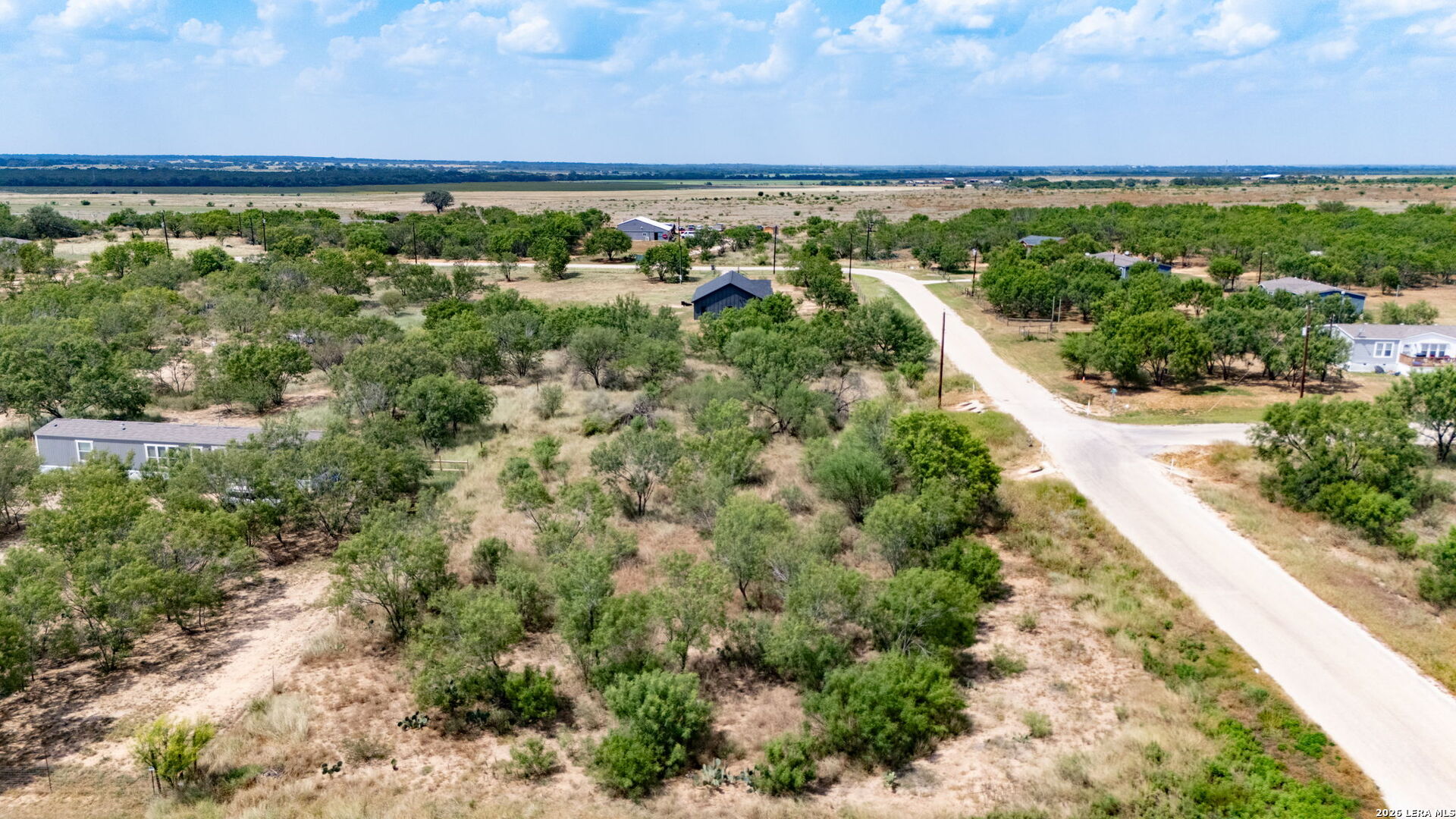 main property photo 14