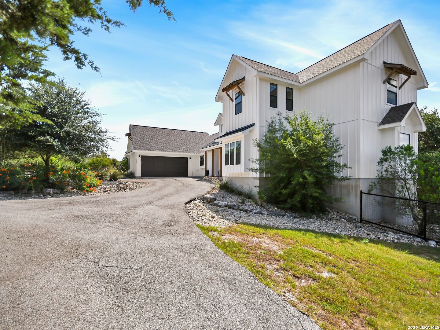 main property photo 51