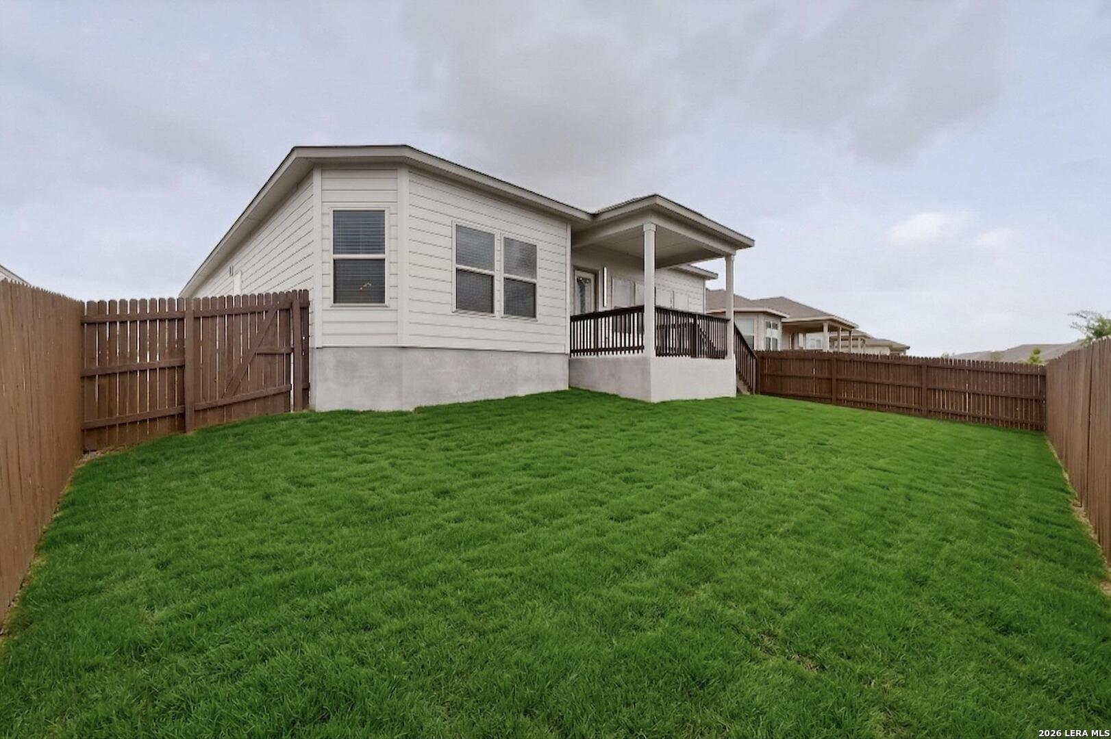 main property photo 40
