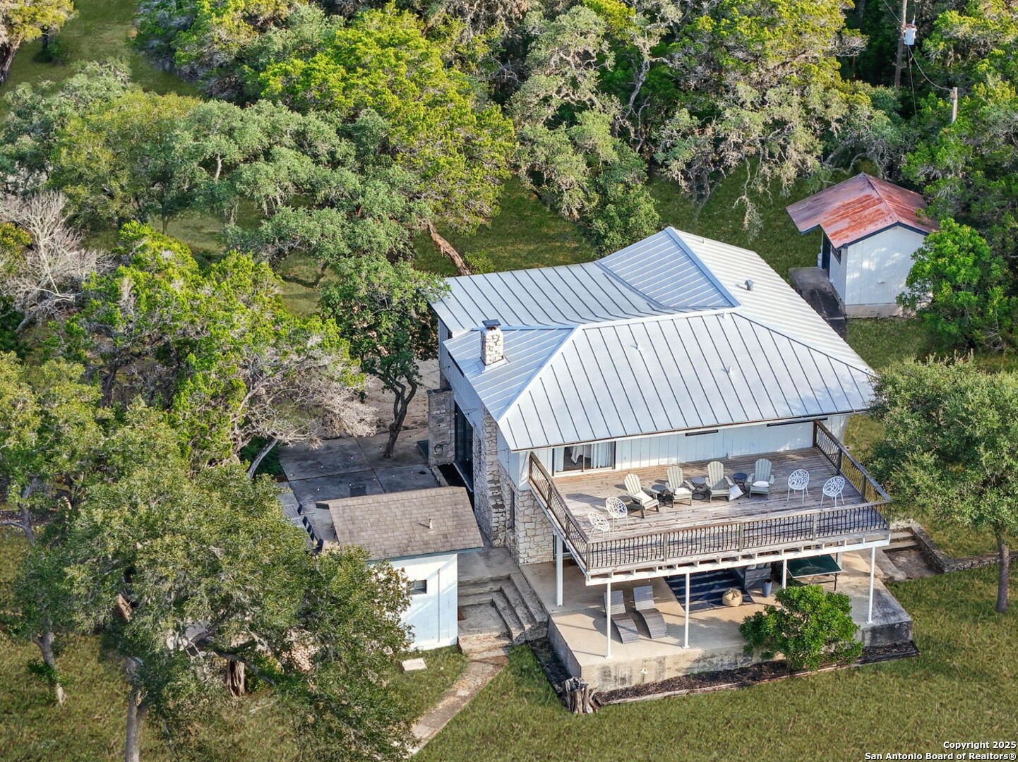 main property photo 42