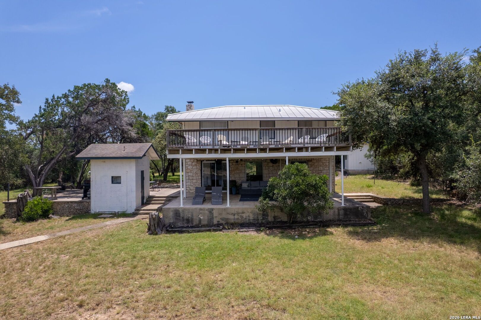 main property photo 44