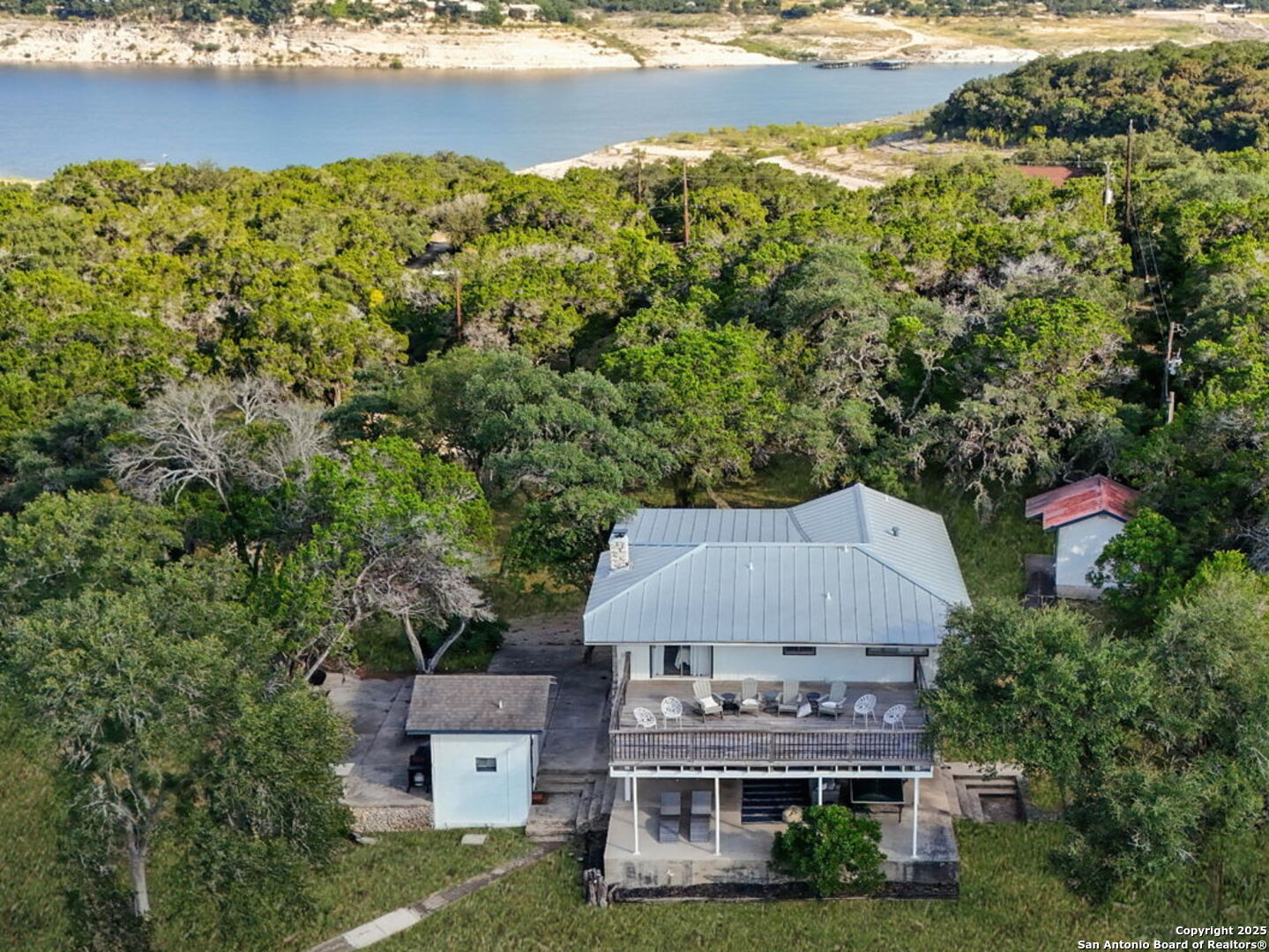 main property photo 50