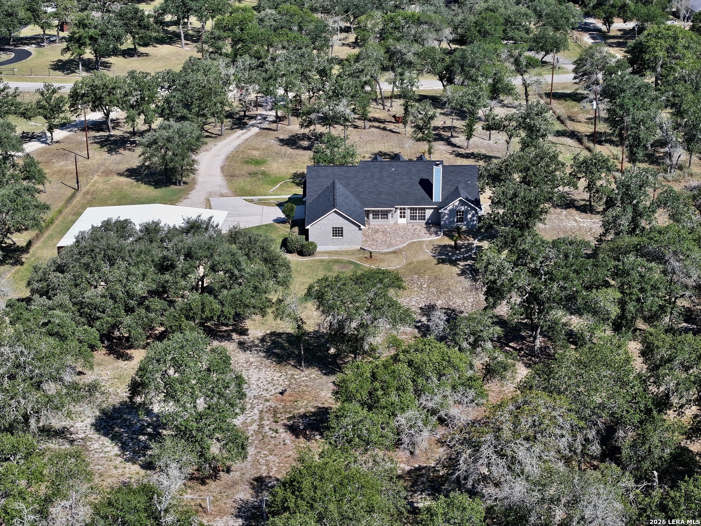 main property photo 45